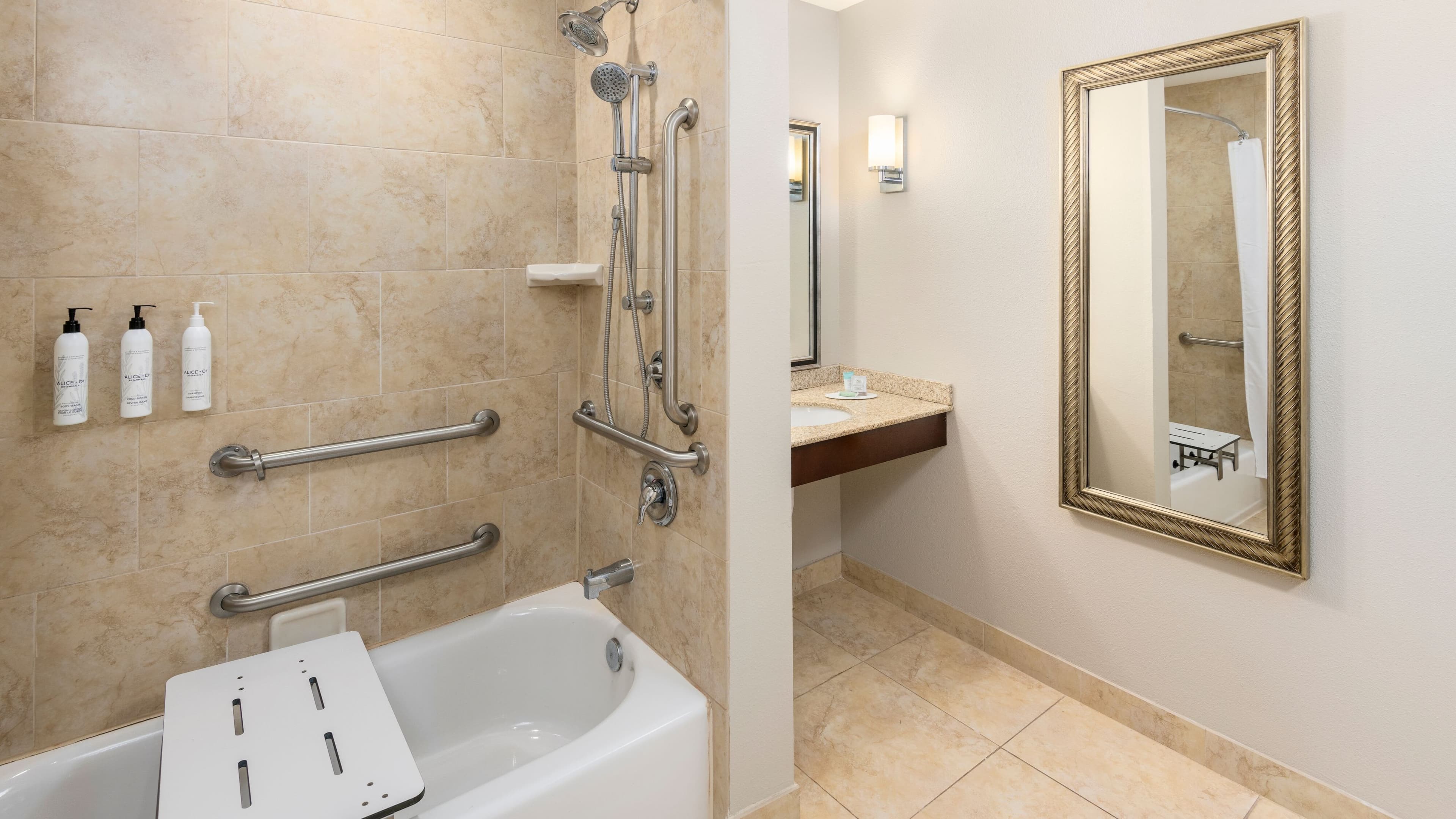 Studio Suite - Image 8