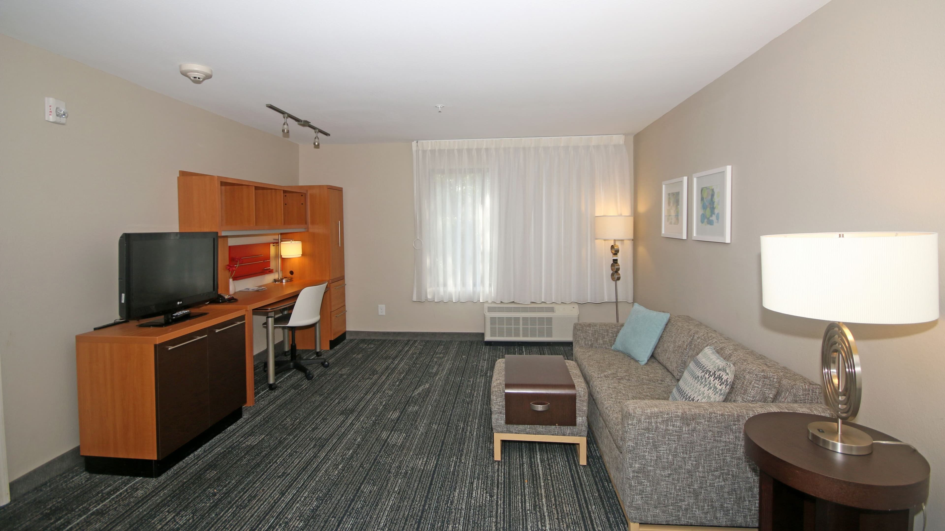 TownePlace Suites Aiken Whiskey Road - Image 2