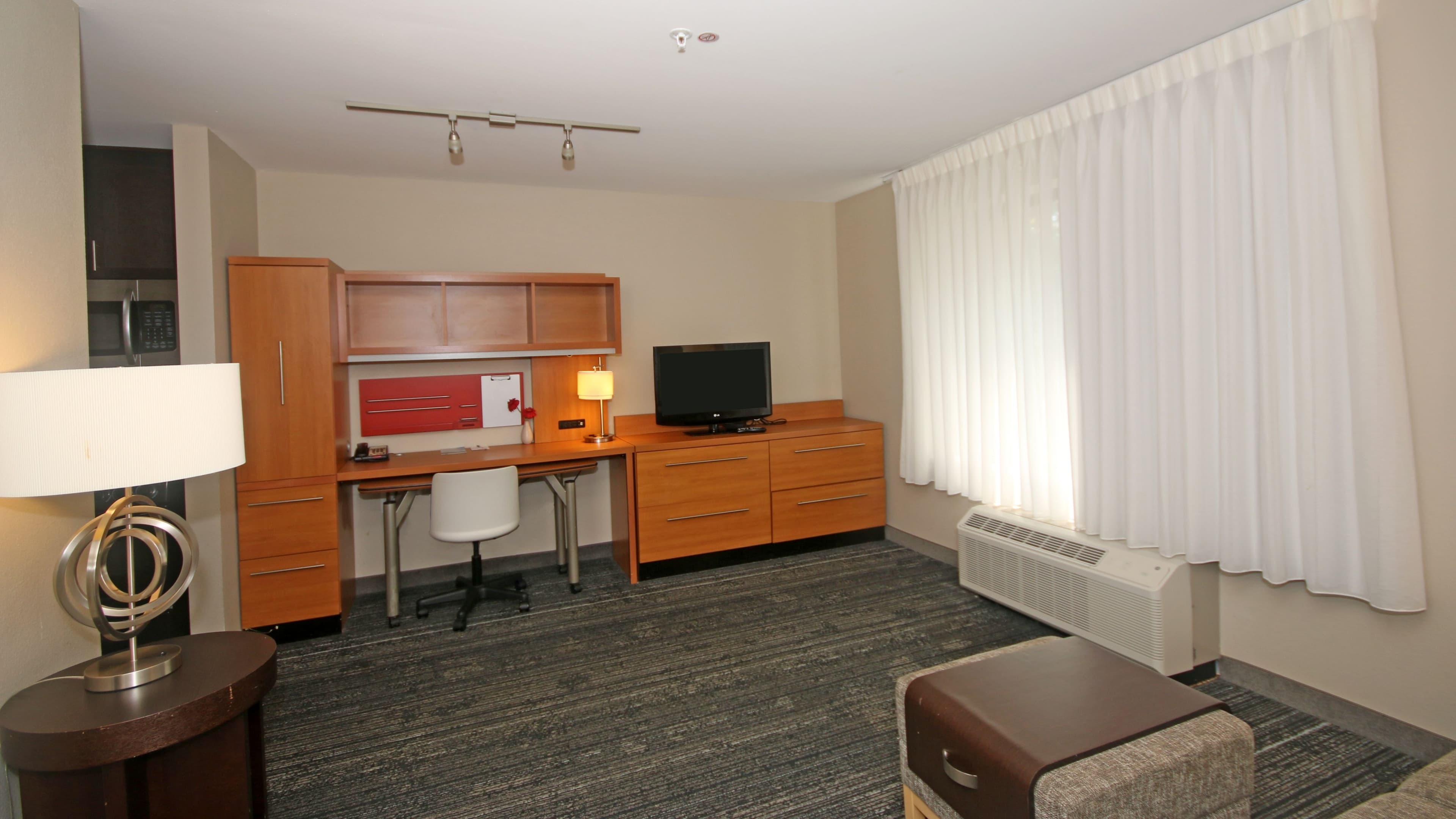 TownePlace Suites Aiken Whiskey Road - Image 4