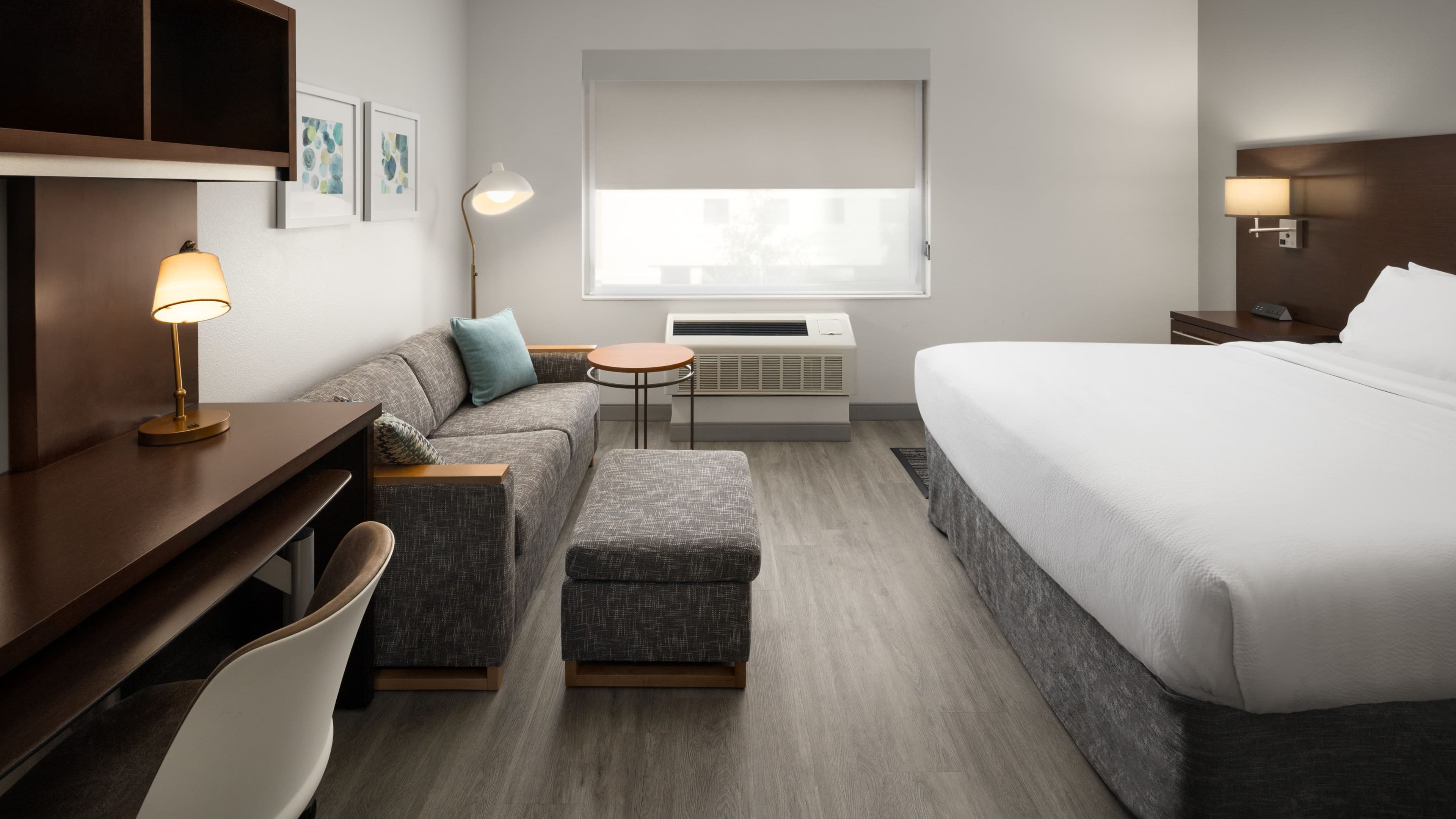 TownePlace Suites Anchorage Midtown - Image 2