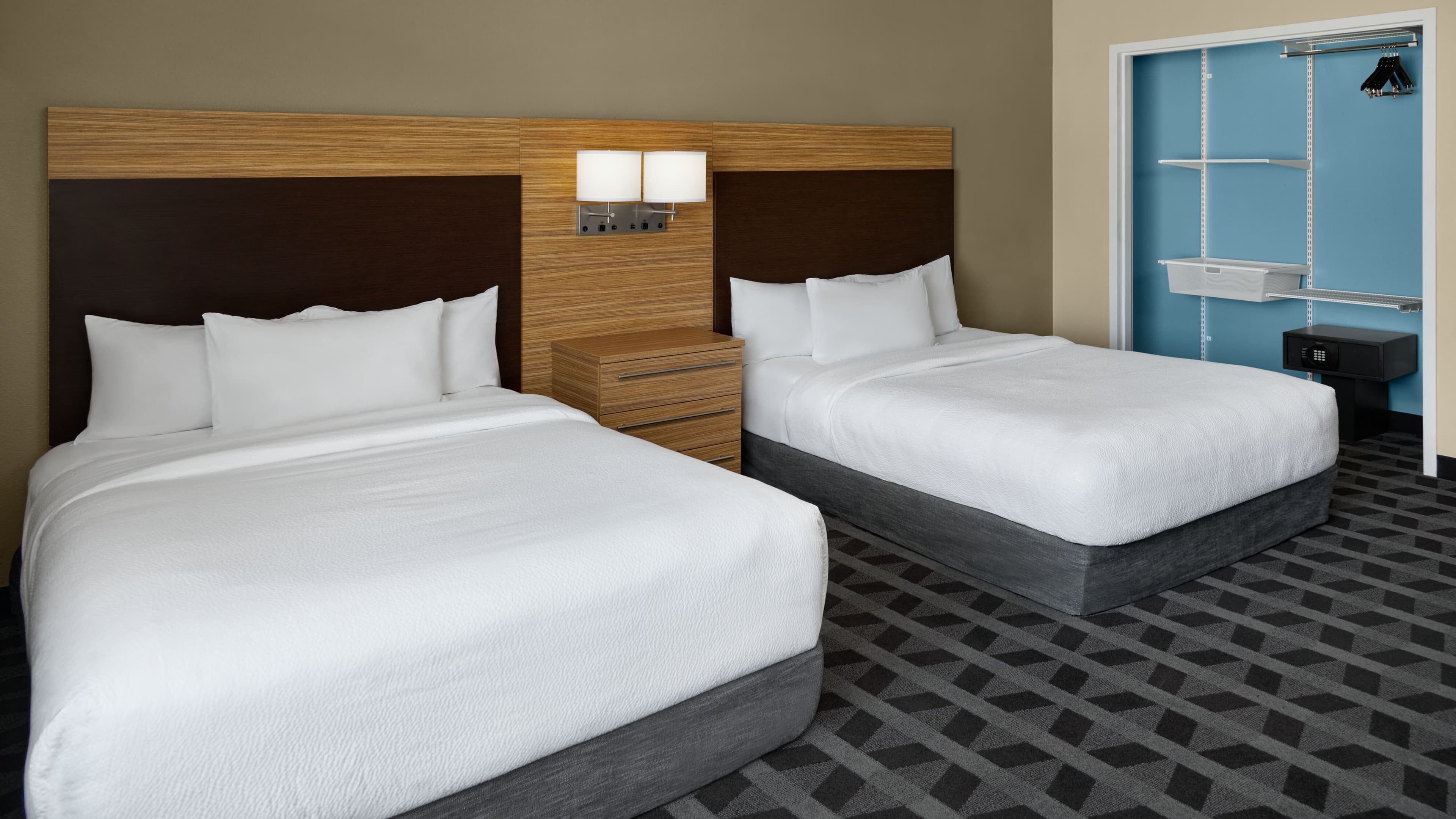 TownePlace Suites Tehachapi — 12
