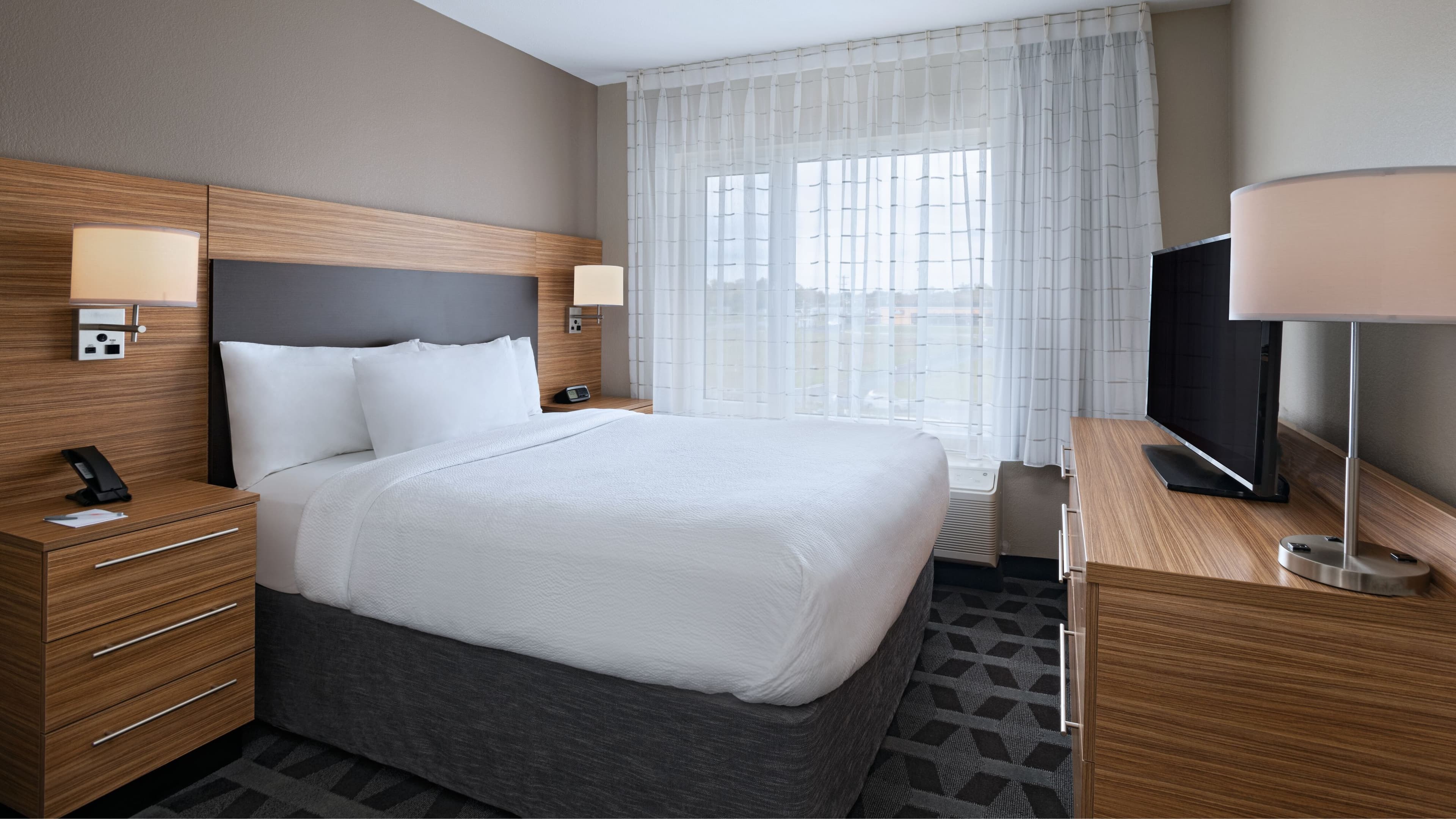 TownePlace Suites Edgewood Aberdeen - Image 3