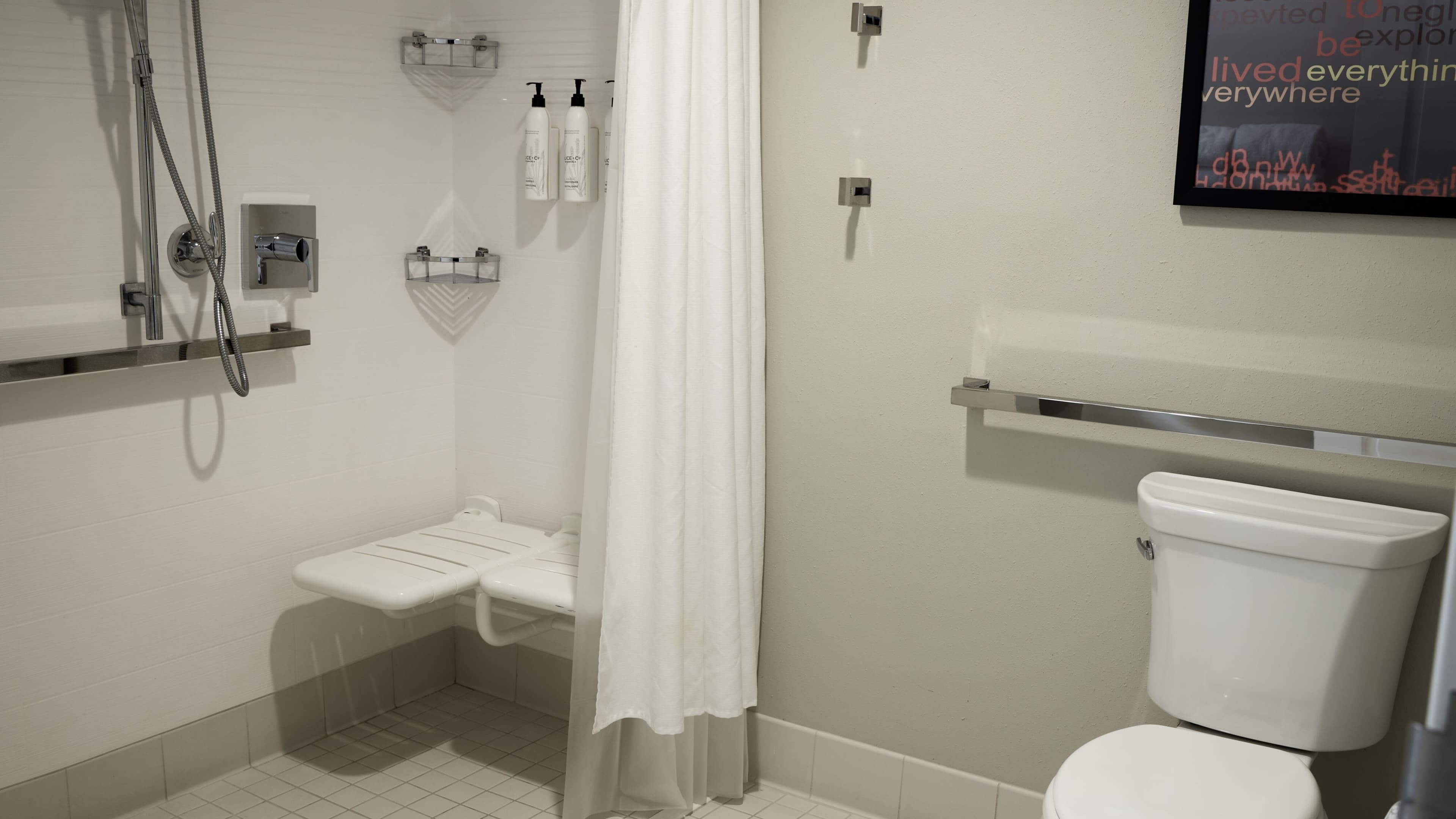Holiday Inn Express Columbia NE - Fort Jackson — 27