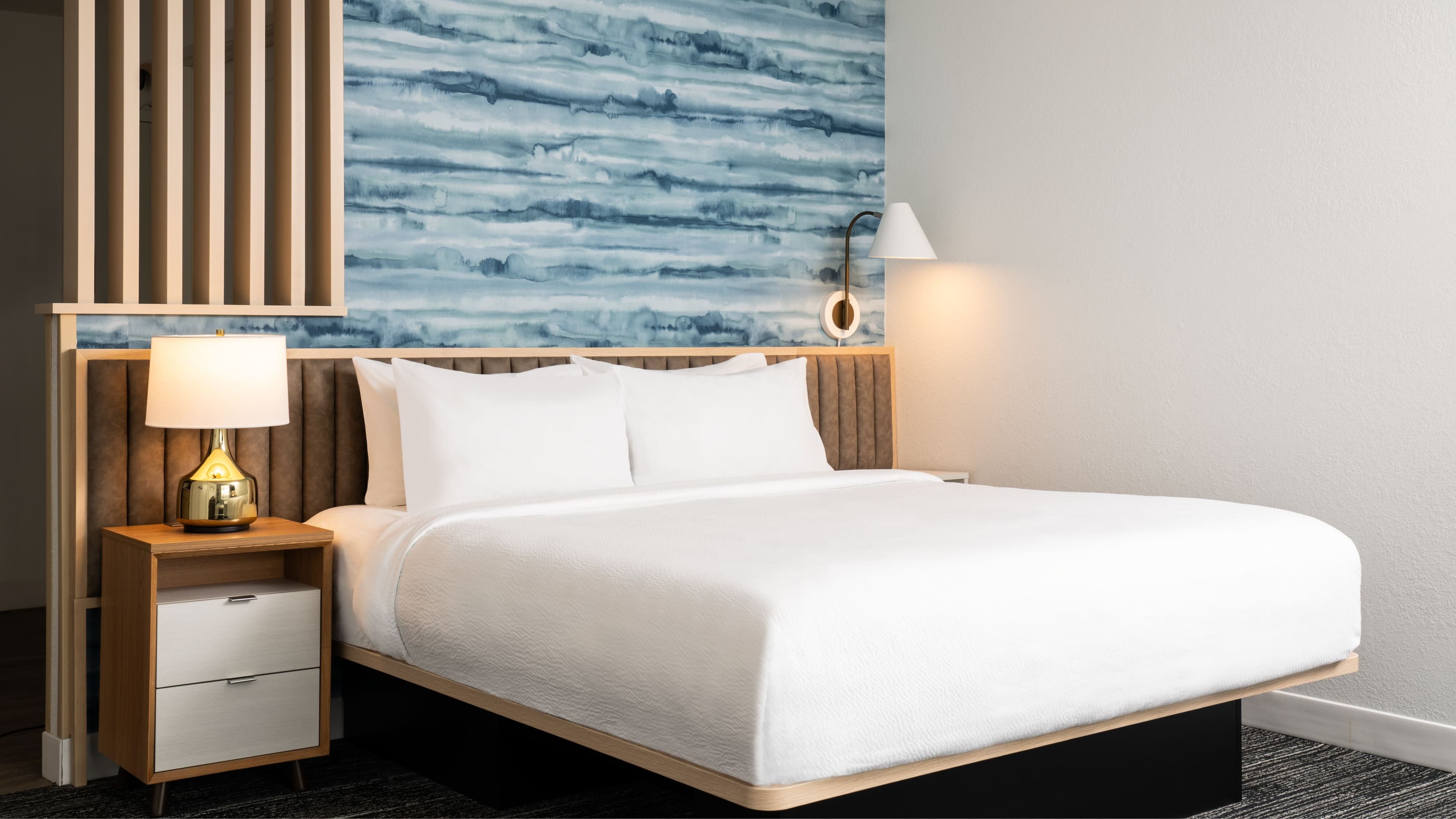 TownePlace Suites New Philadelphia - Image 3