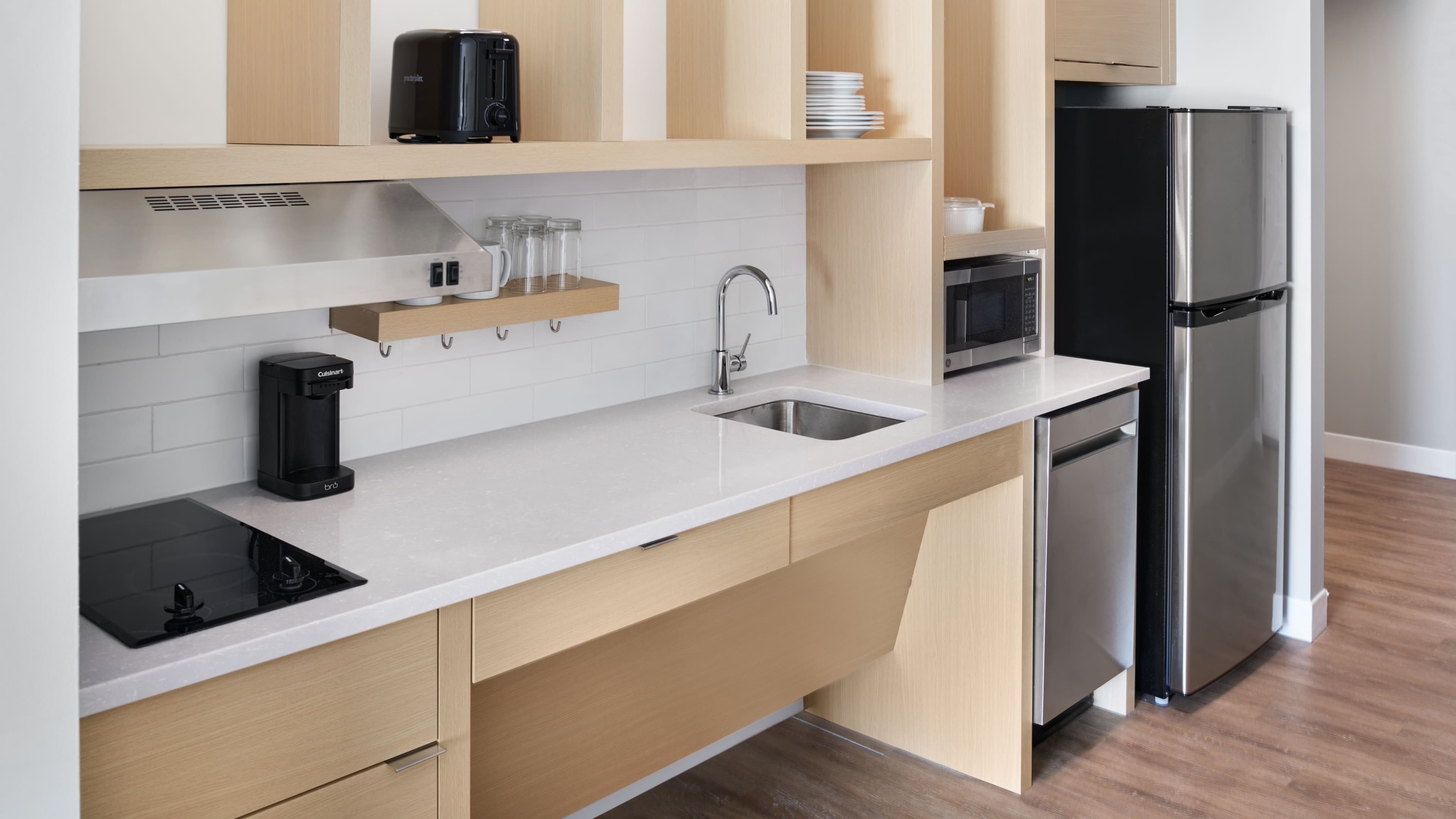 Studio Suite - Image 8