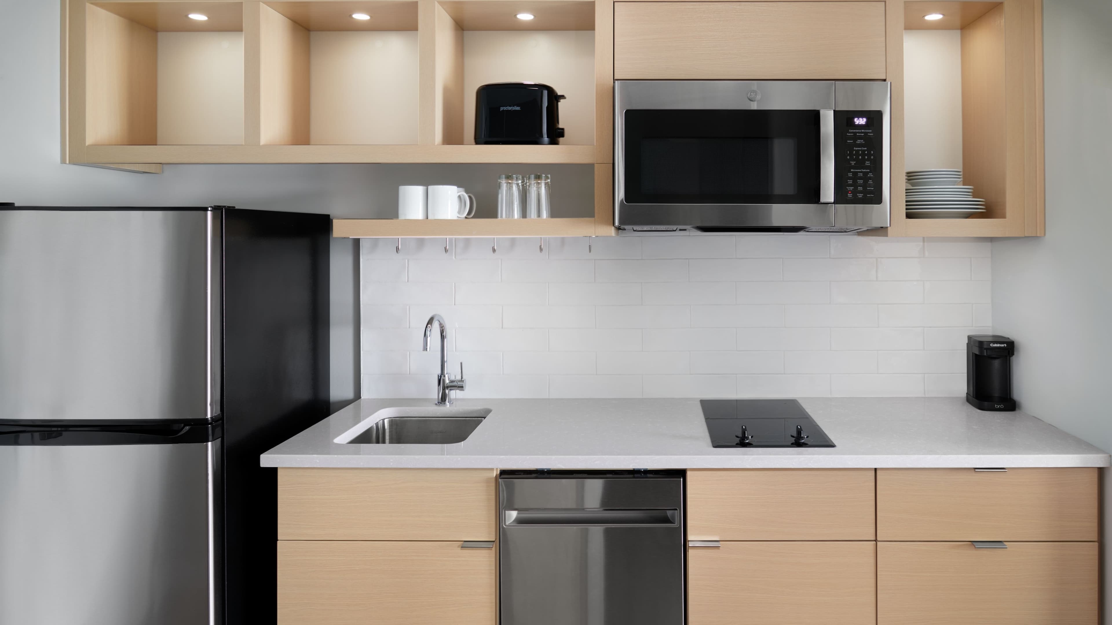 Studio Suite - Image 5