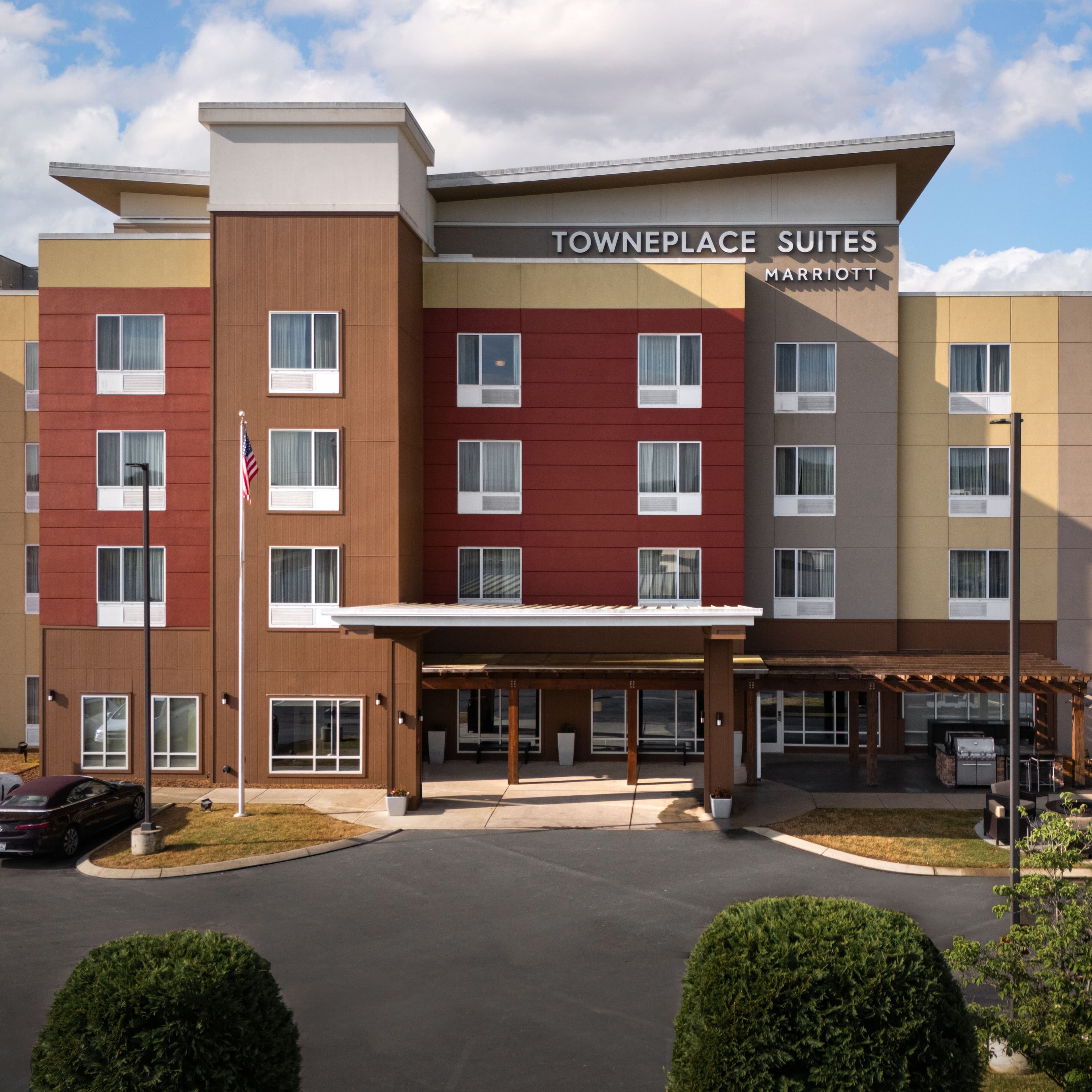 TownePlace Suites Cleveland - Image 1