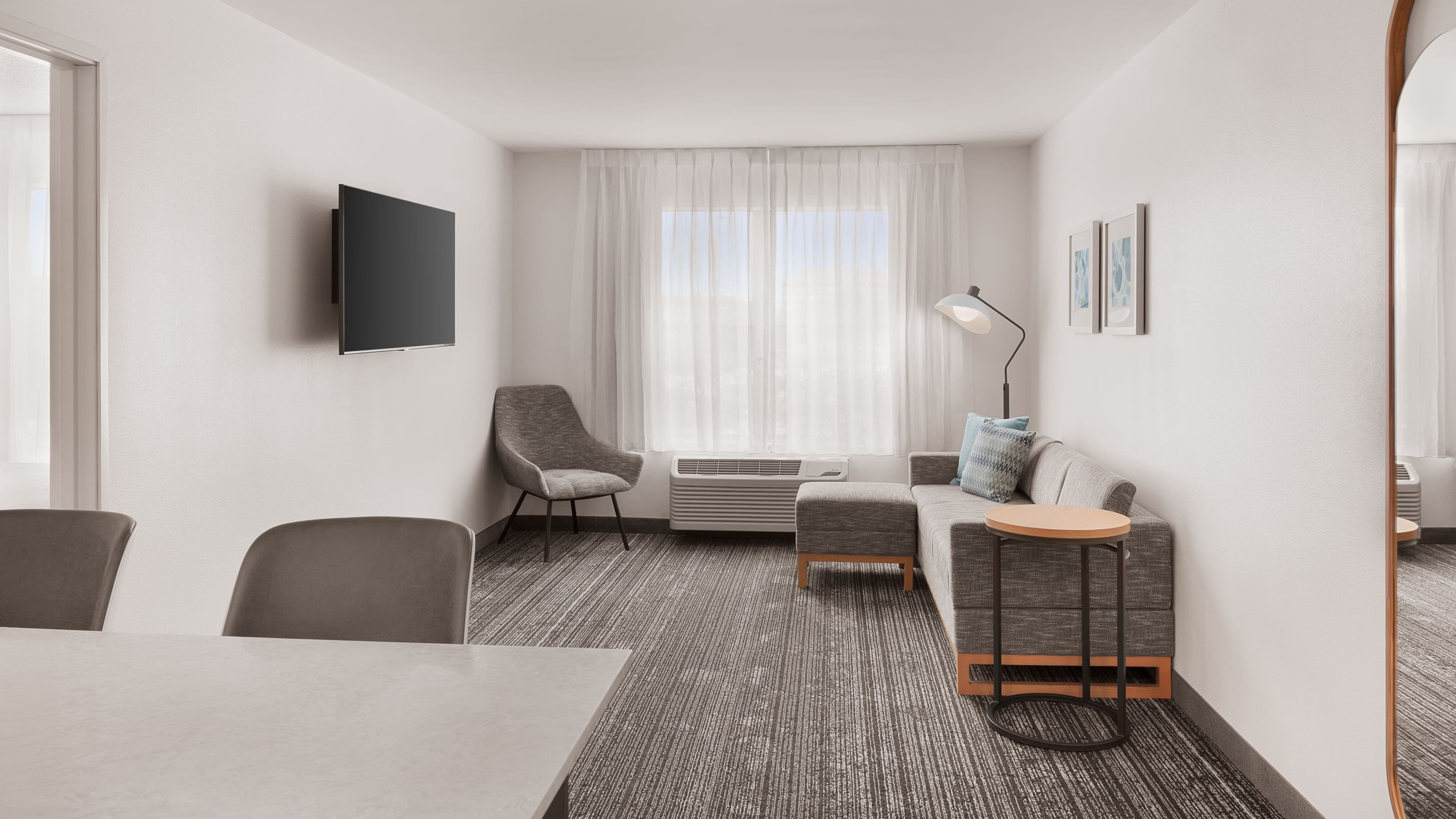1 Bedroom Suite - Image 1
