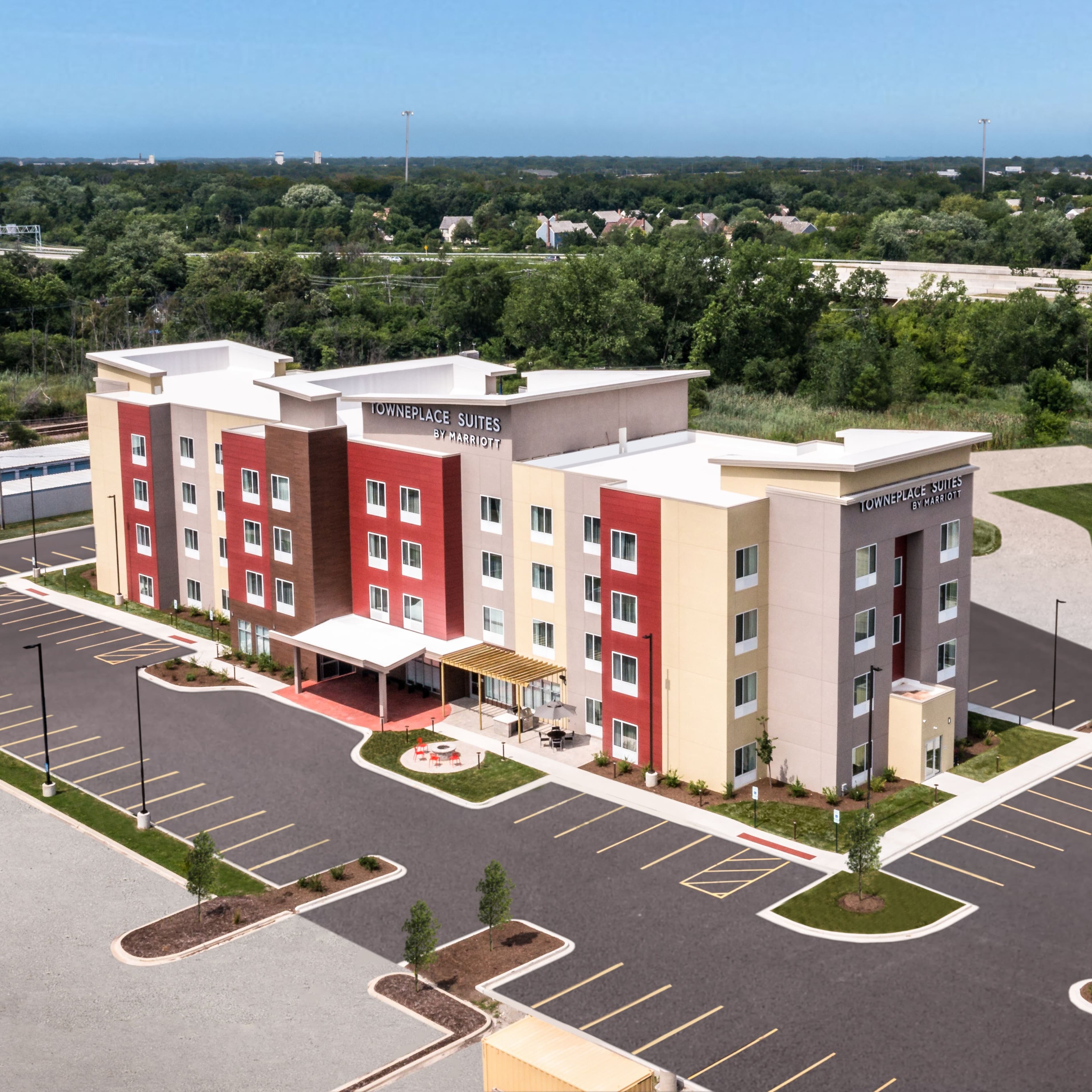 TownePlace Suites Chicago Waukegan/Gurnee - Image 1