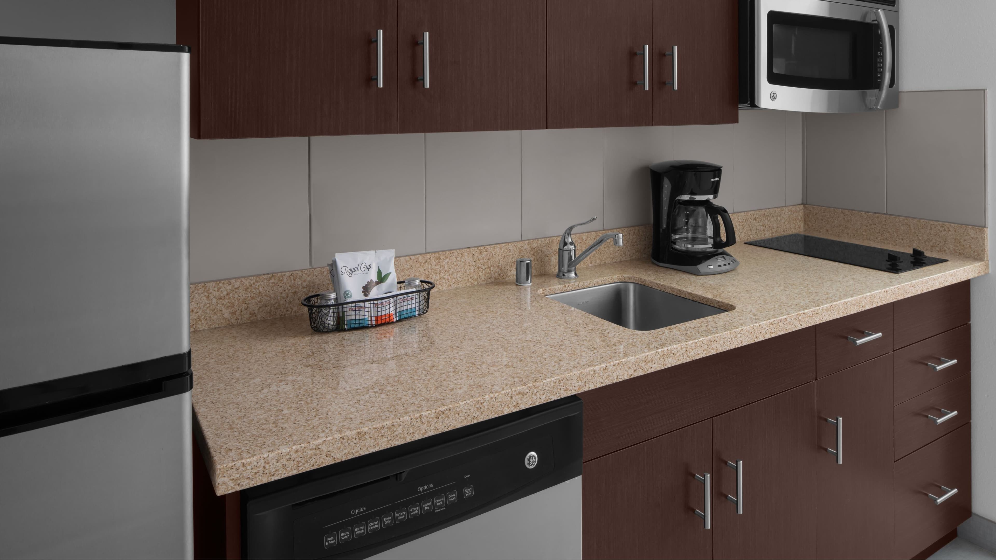 TownePlace Suites Carlsbad - Image 5