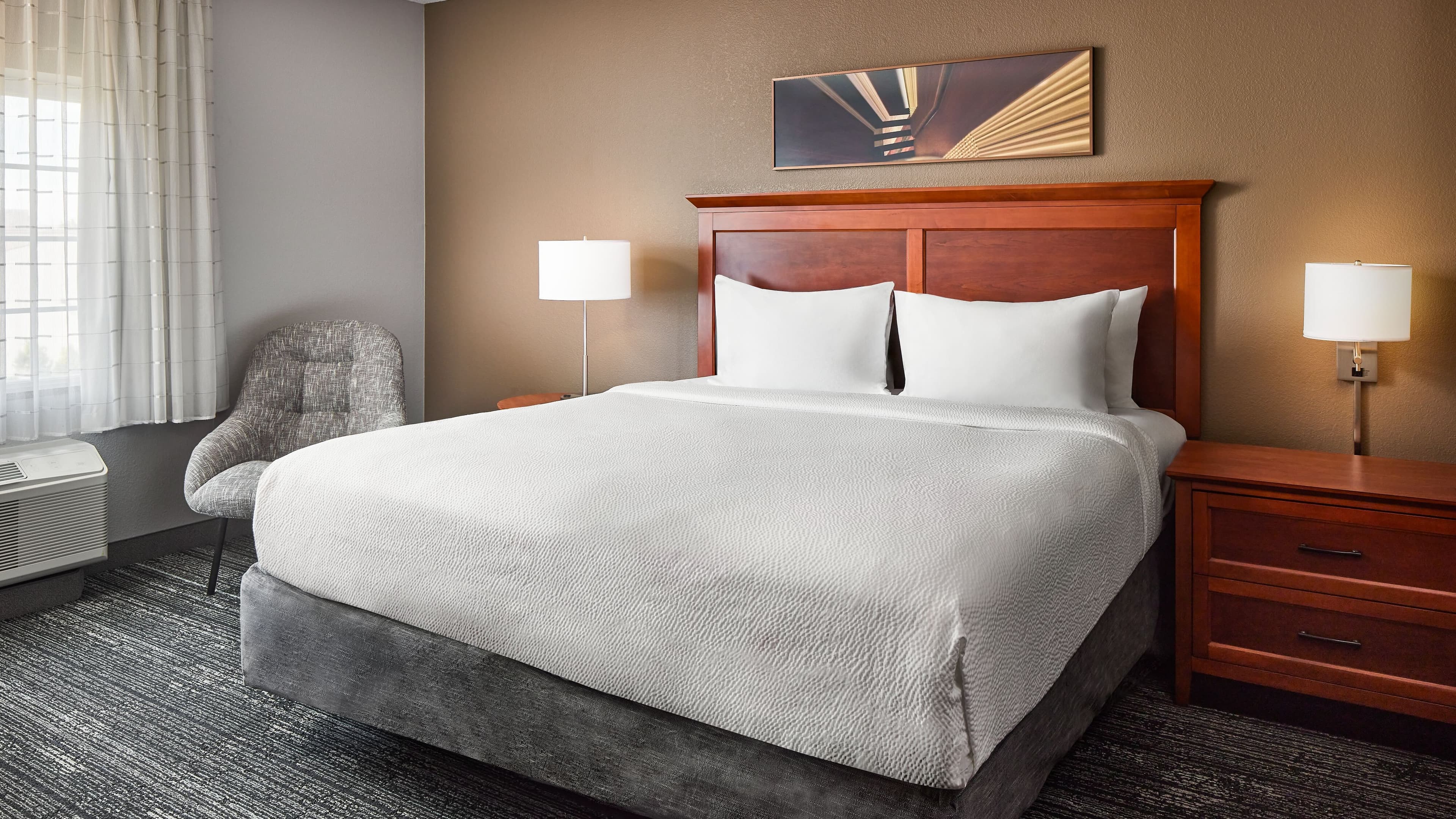 Holiday Inn Express & Suites Colorado Springs Central — 22