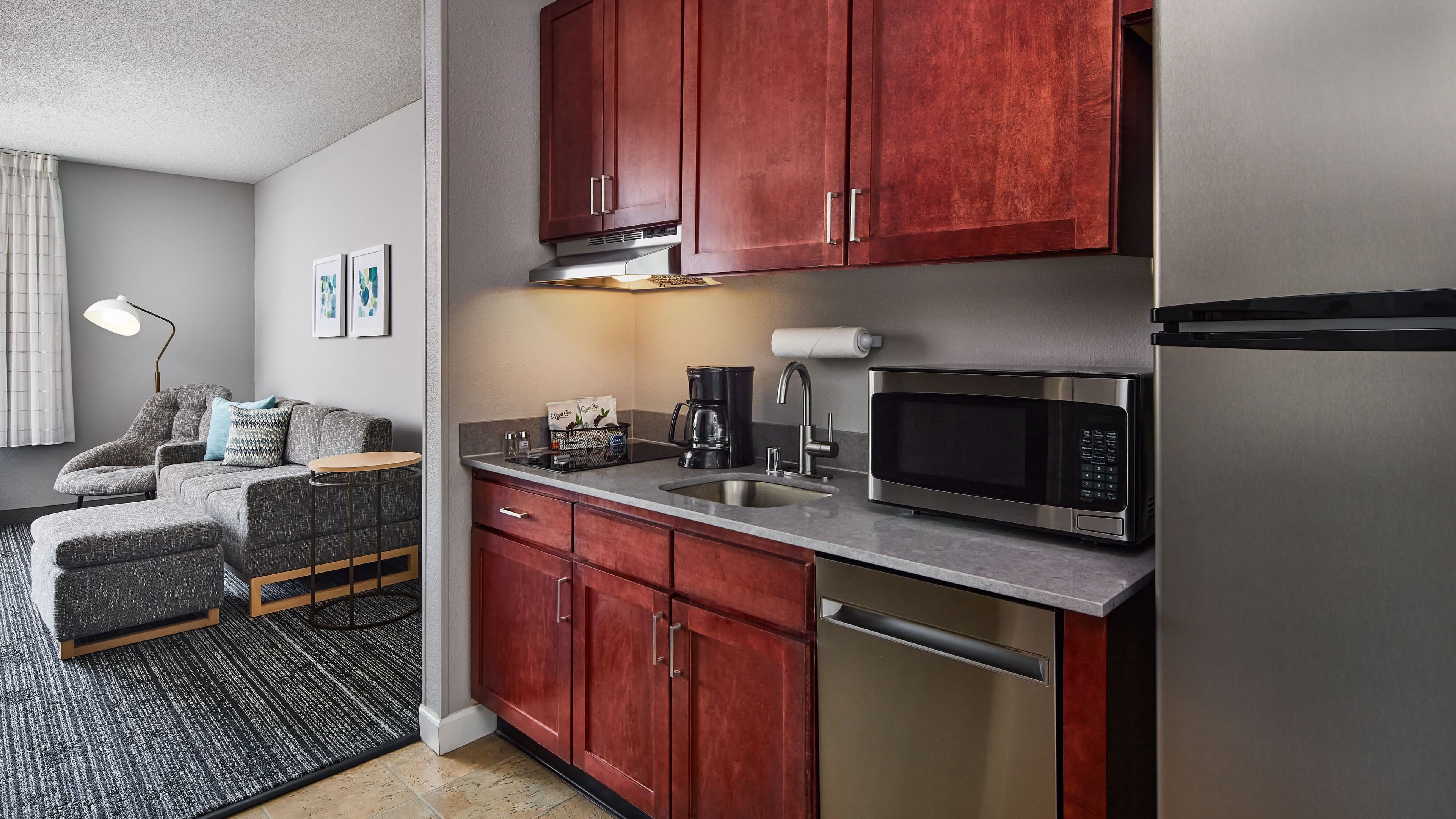Holiday Inn Express & Suites Colorado Springs Central — 26