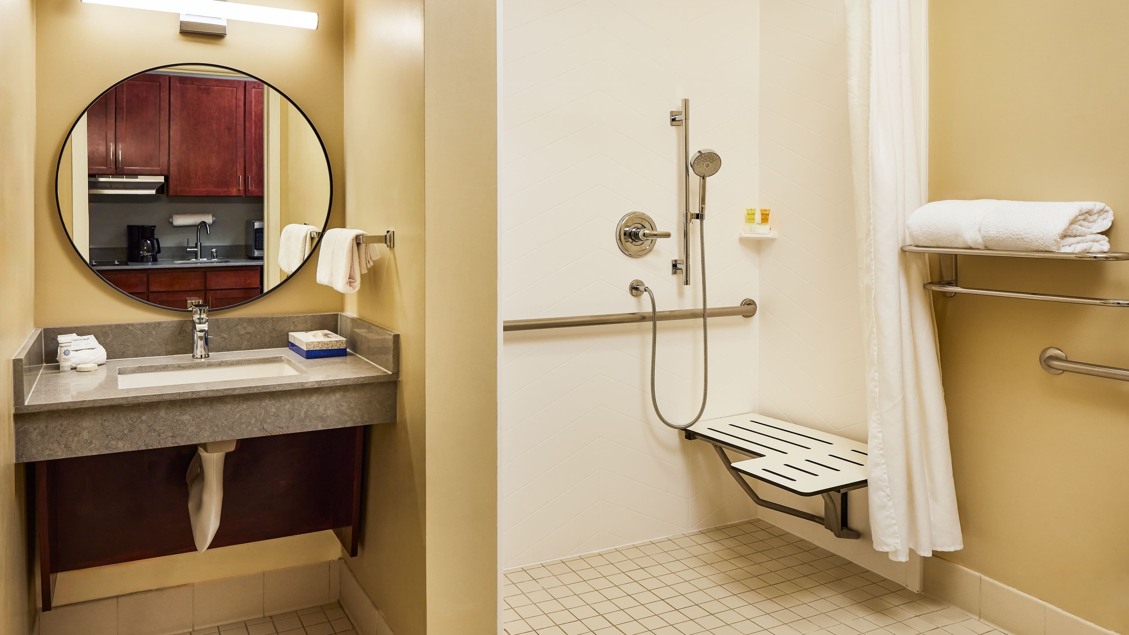 Holiday Inn Express & Suites Colorado Springs Central — 36