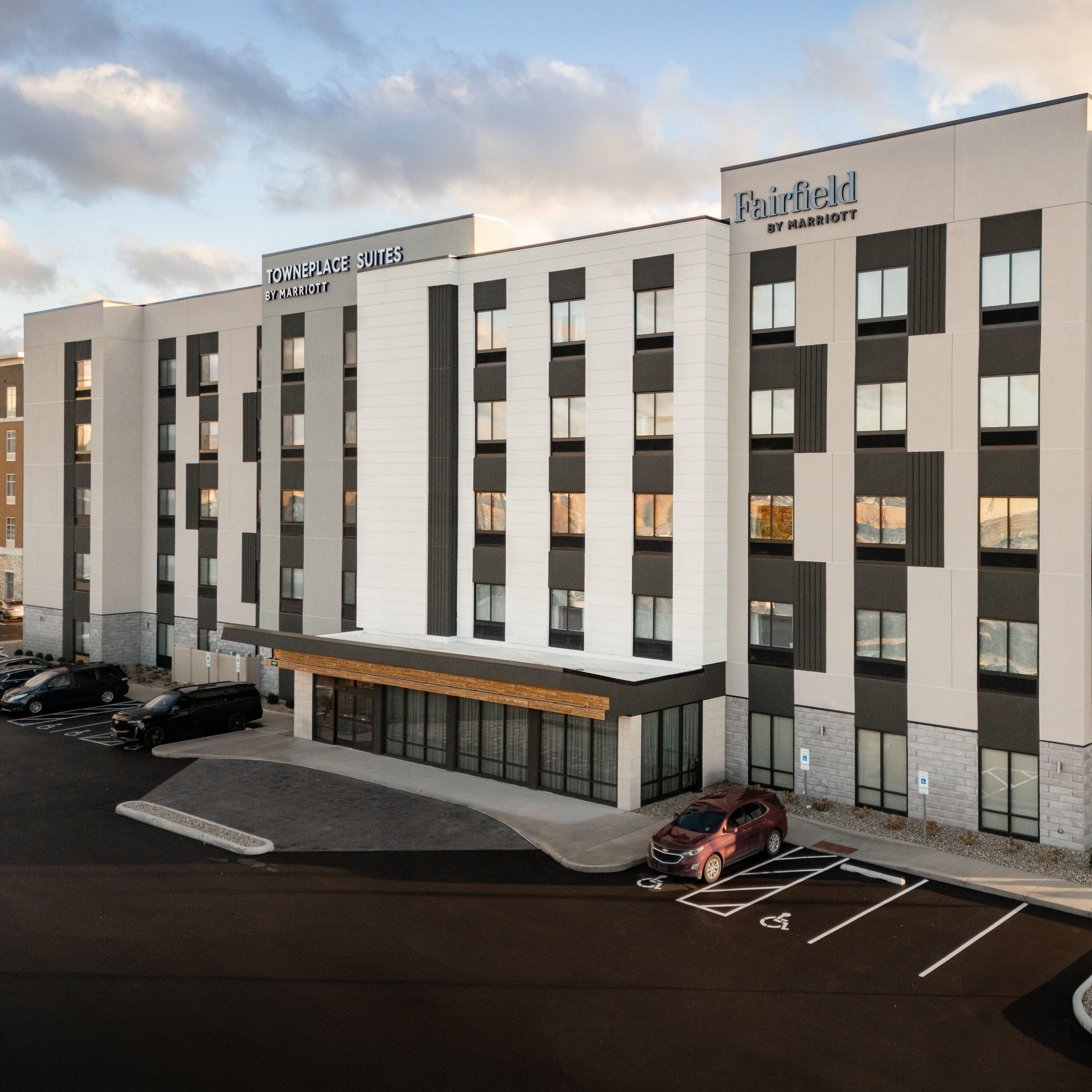 TownePlace Suites Cincinnati Oakley - Image 1