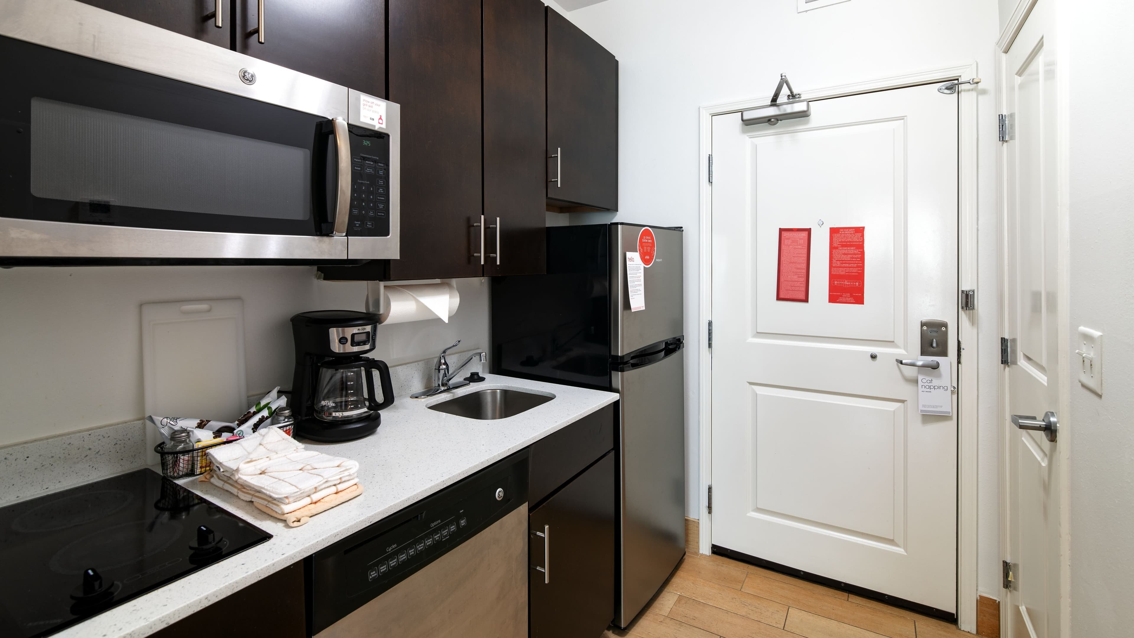 Studio - Image 19