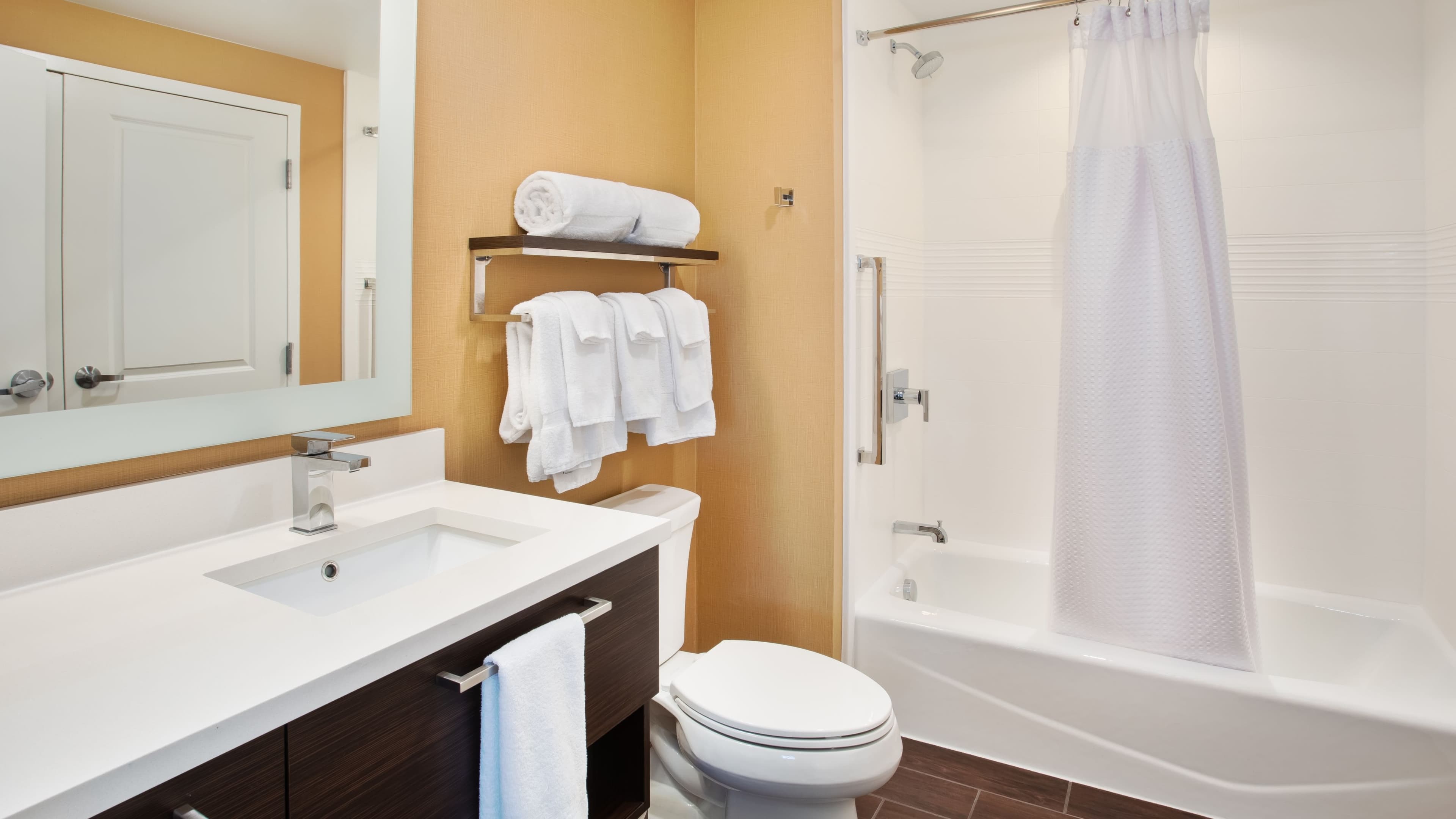 TownePlace Suites Detroit Belleville — 16