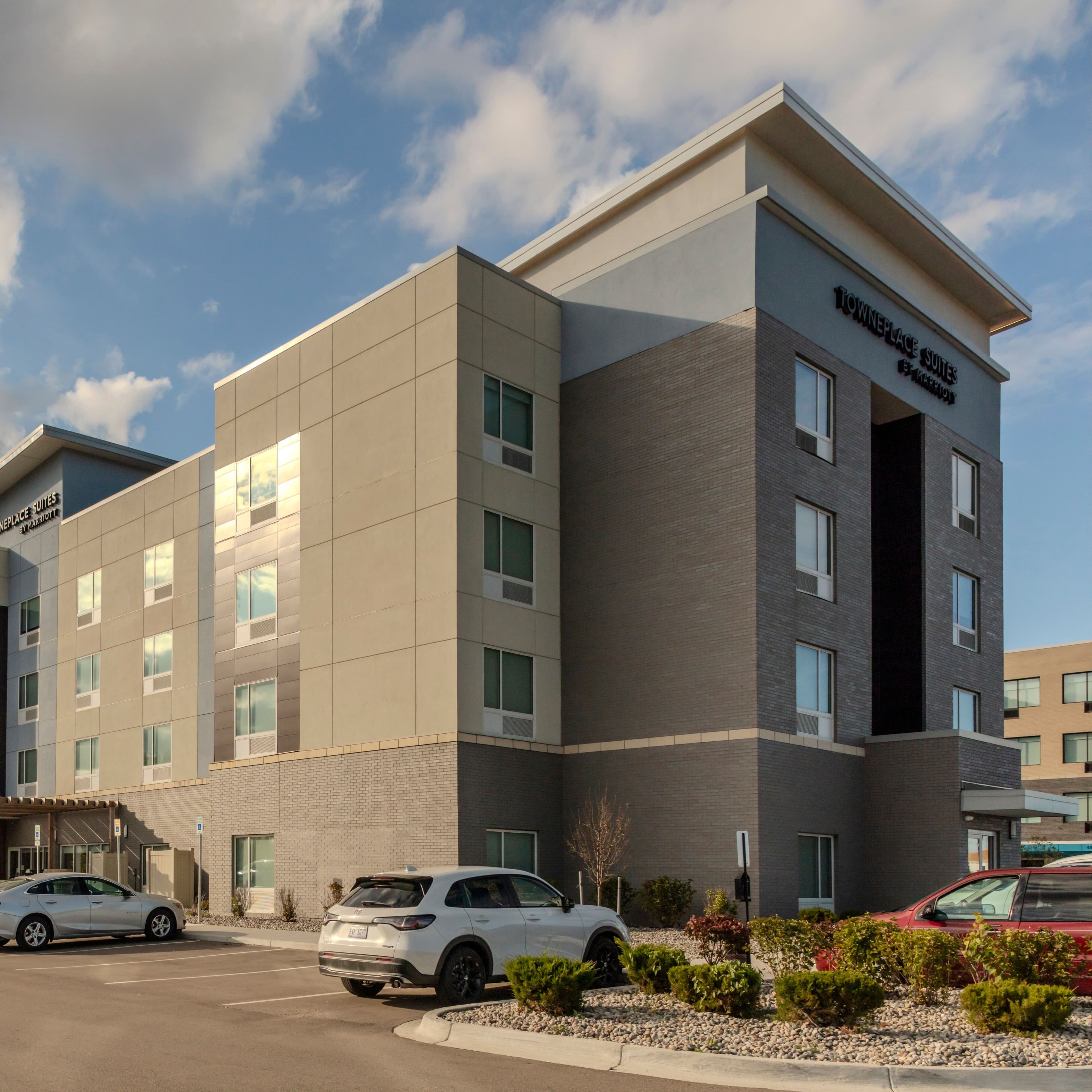 TownePlace Suites Chesterfield - Image 1