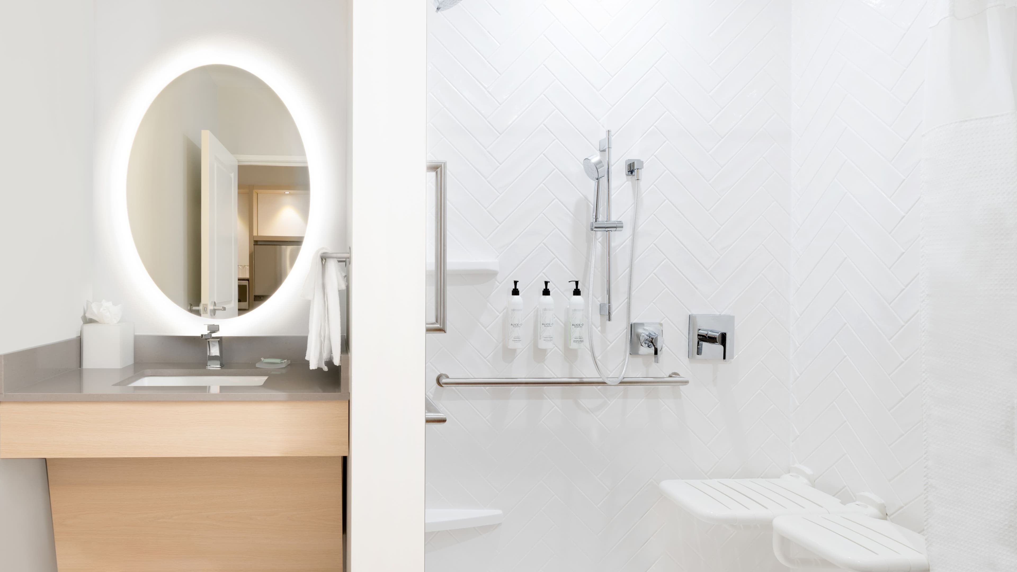 TownePlace Suites Holland — 14