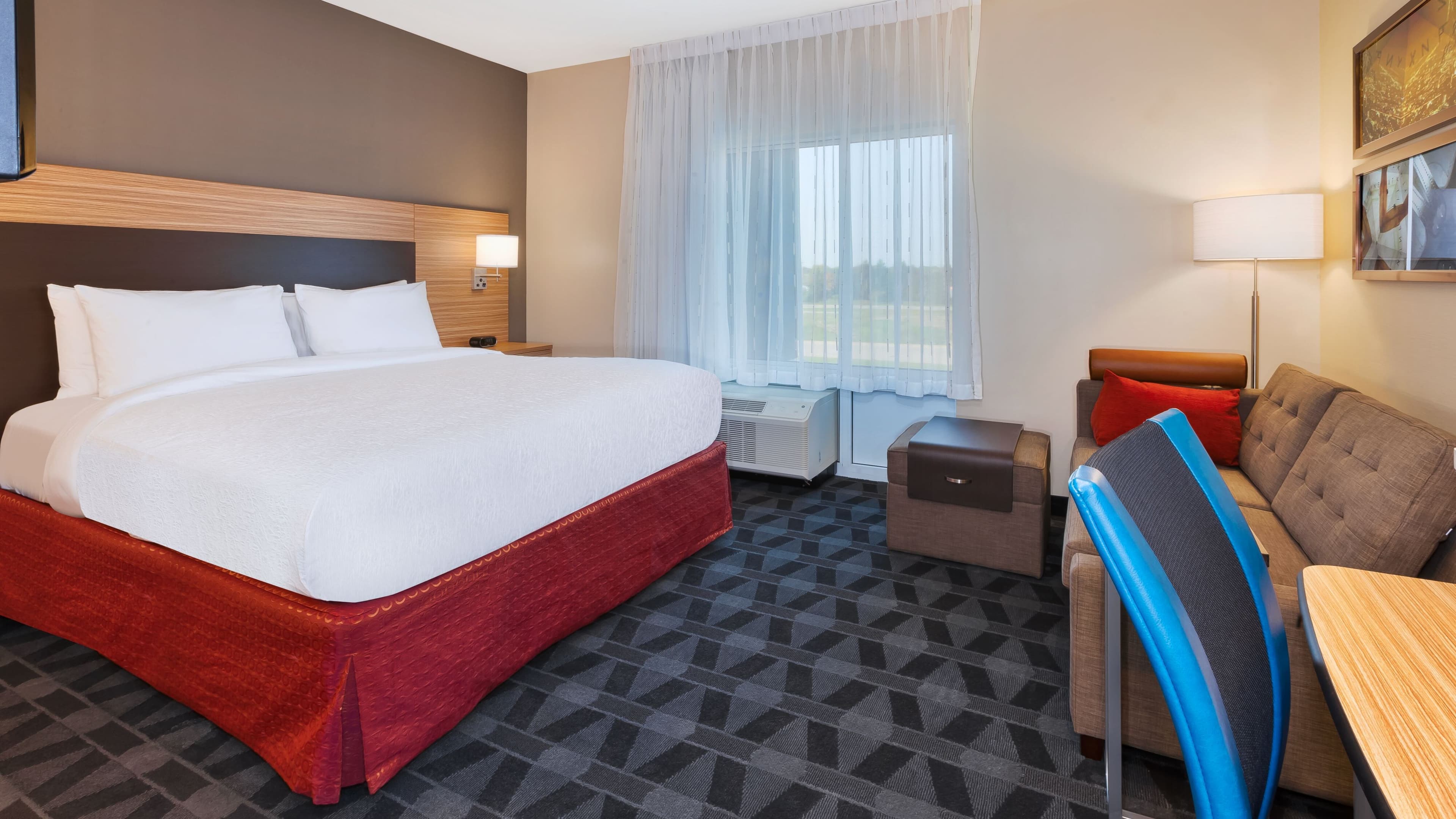 TownePlace Suites Grand Rapids Airport Southeast - Image 5