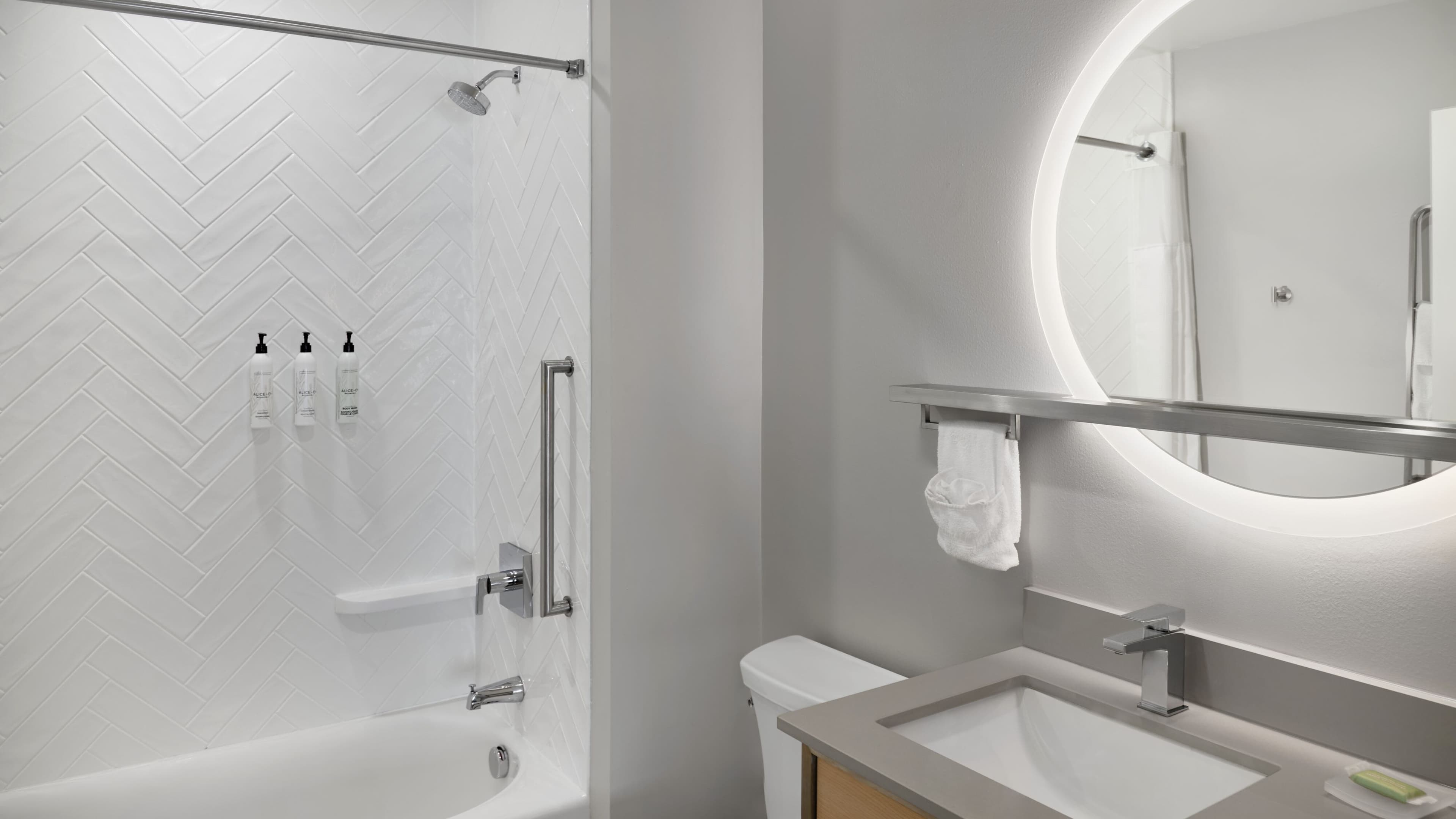 TownePlace Suites Lansing North — 18