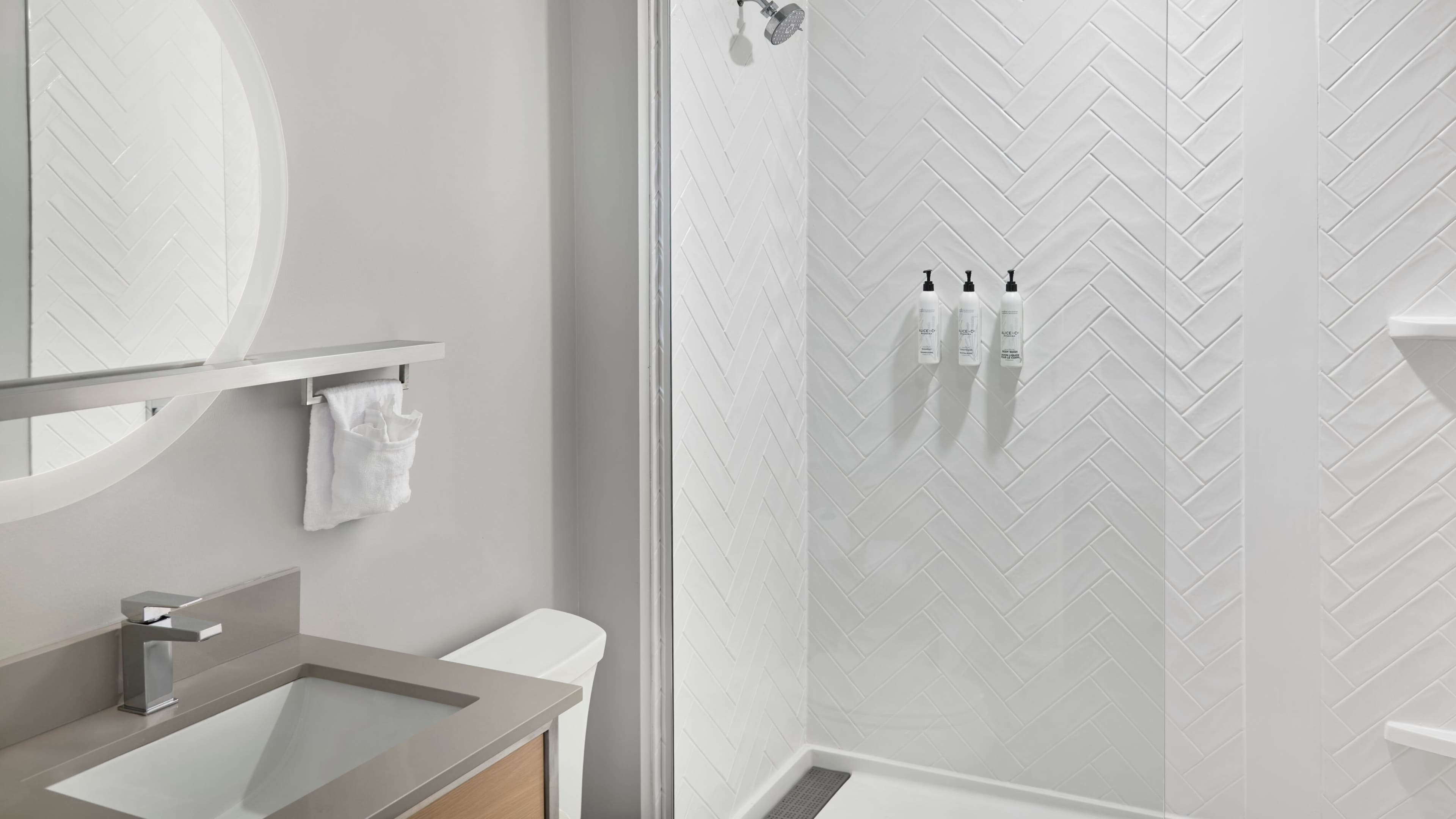 1 King Studio Suite - Image 8