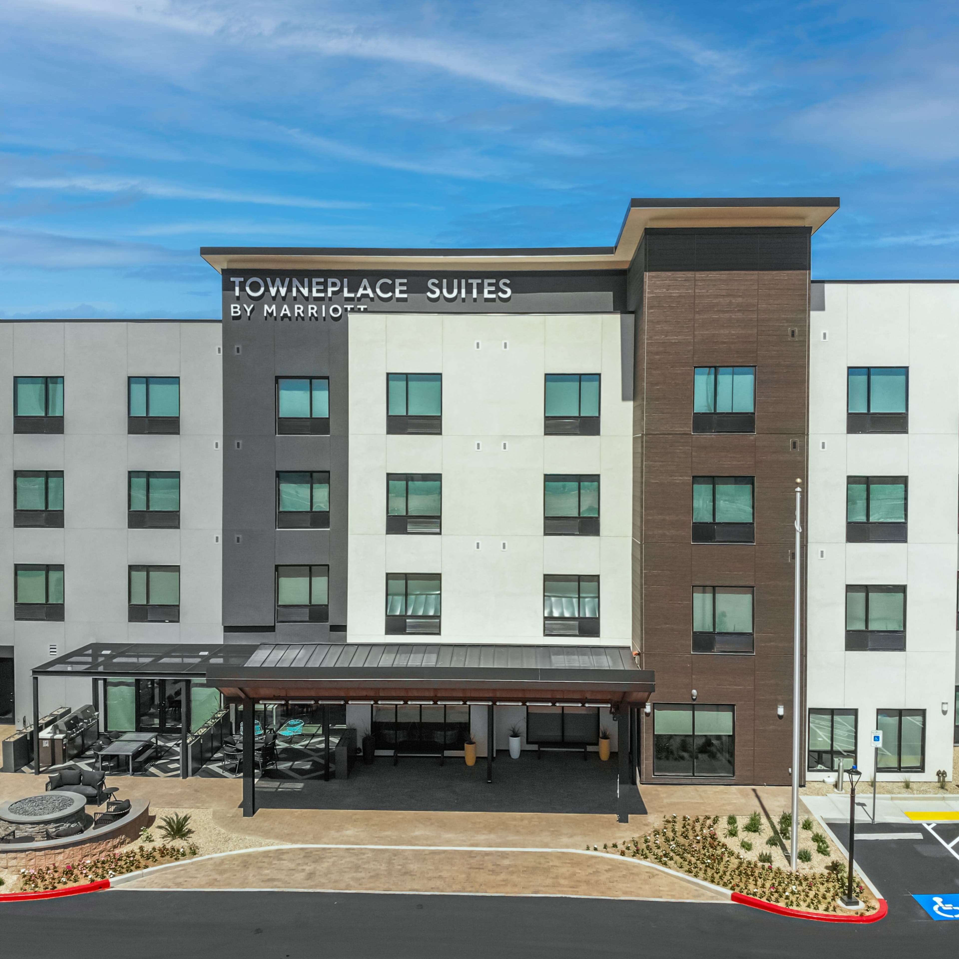 TownePlace Suites Las Vegas North I-15 - Image 1