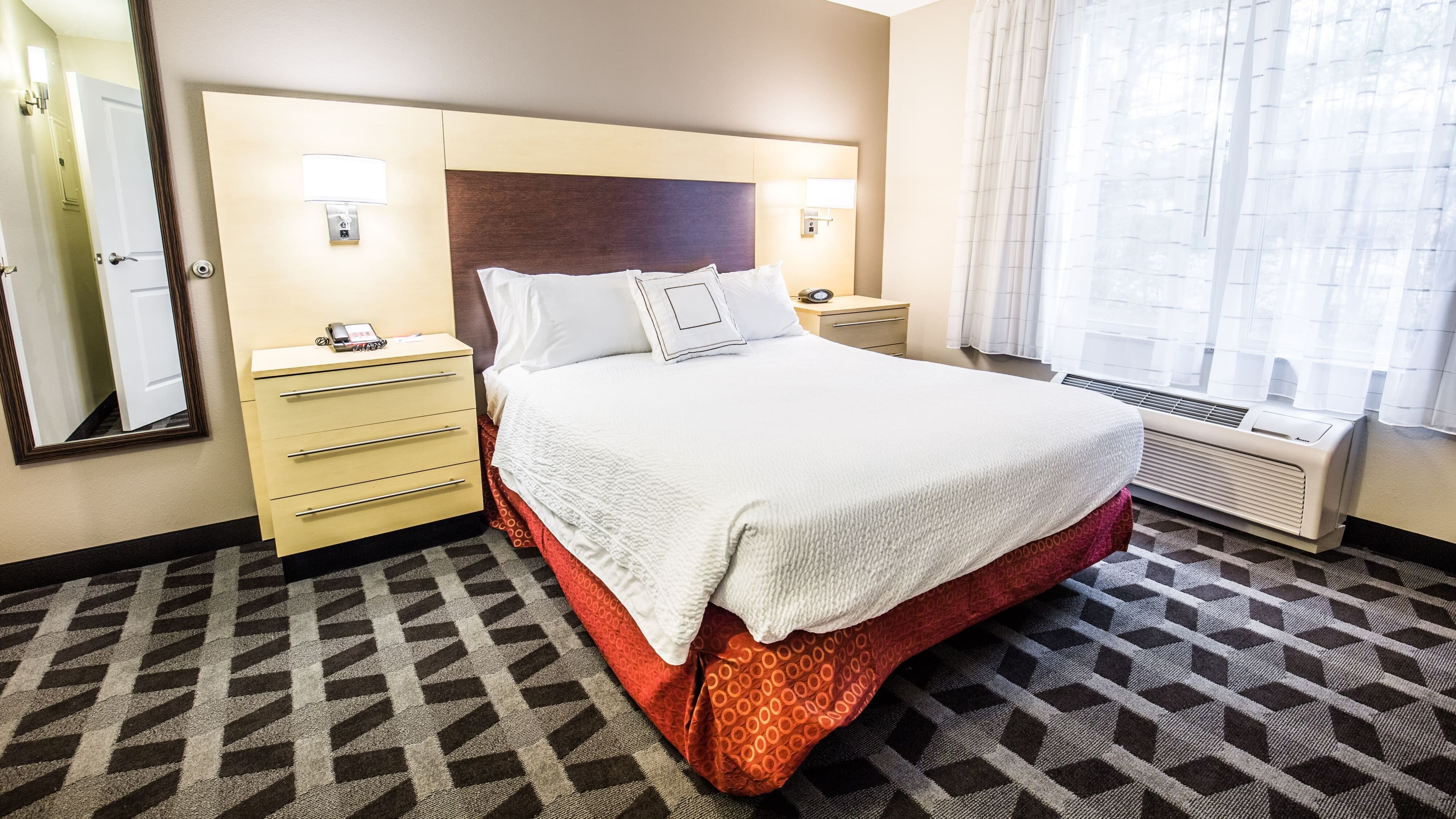 TownePlace Suites Laconia Gilford - Image 3