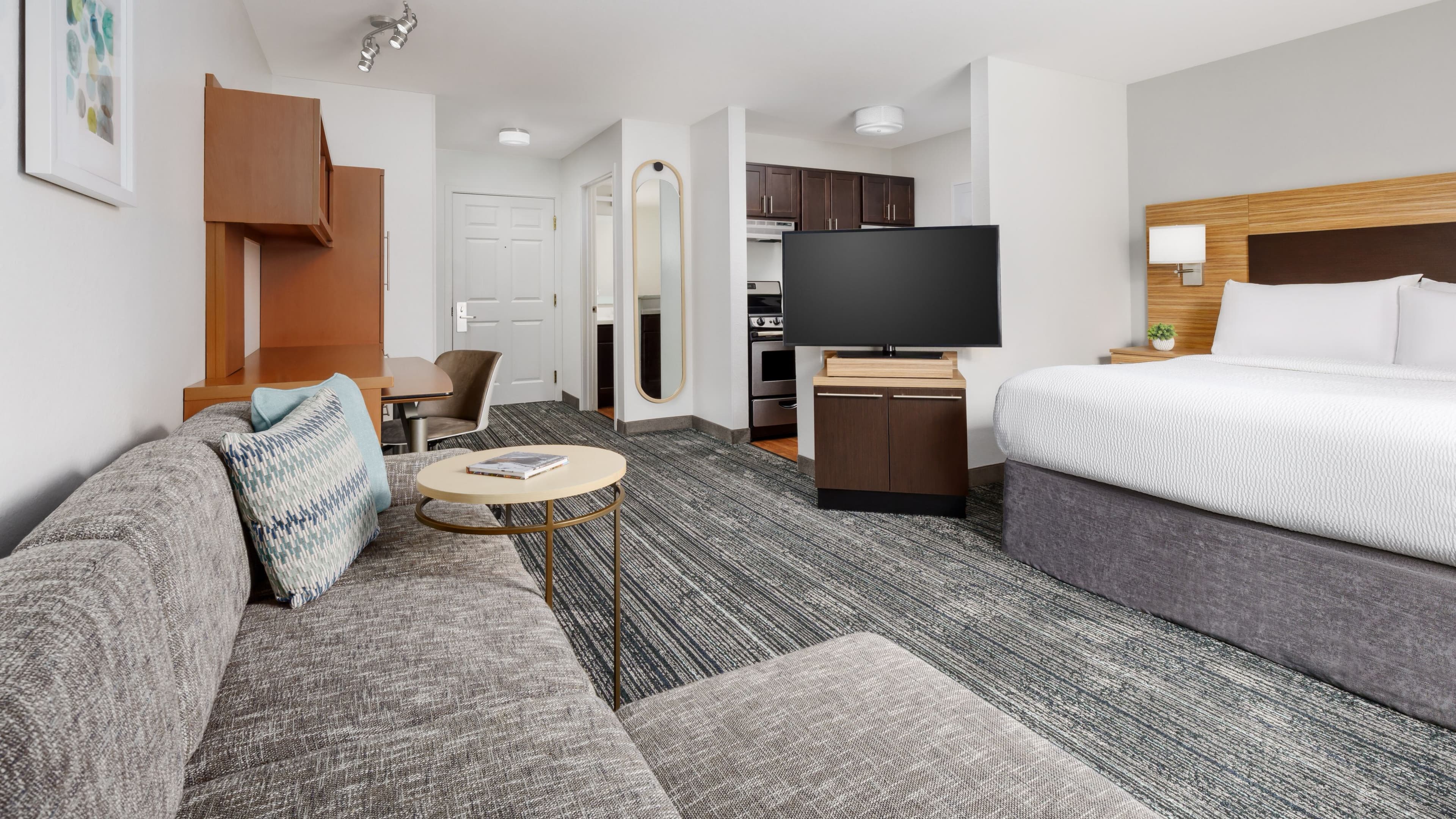 TownePlace Suites Manchester-Boston Regional Airport — 11