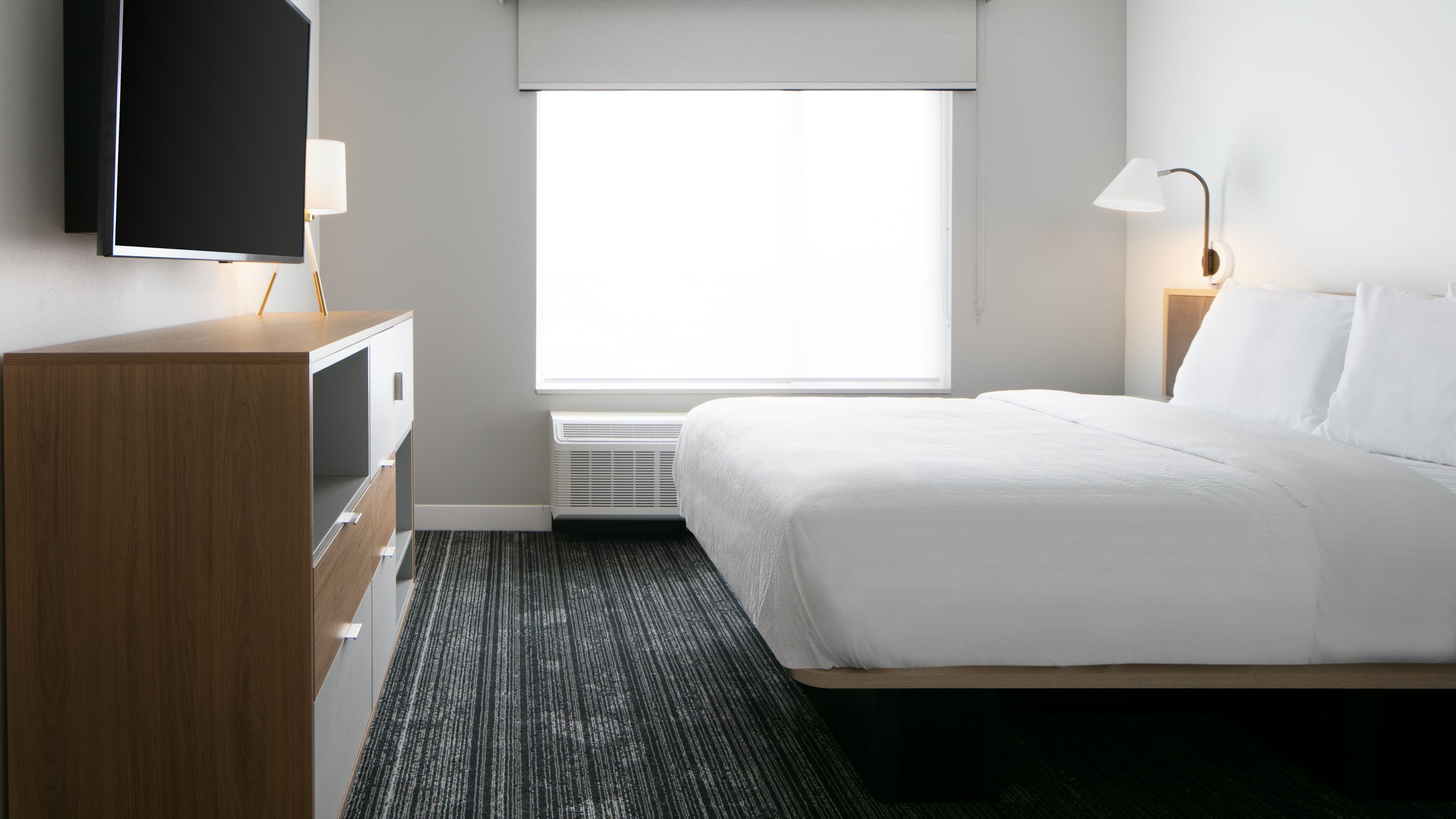 TownePlace Suites Oconomowoc - Image 4