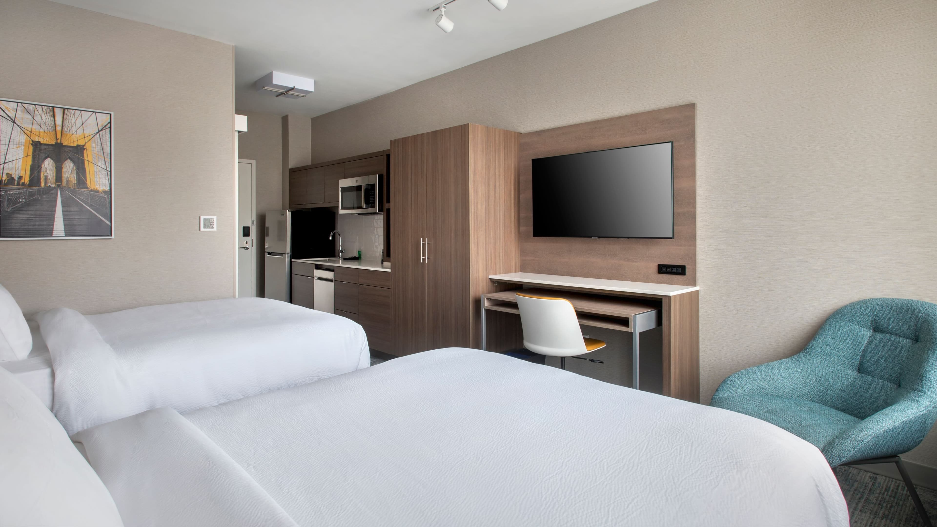 TownePlace Suites New York Brooklyn — 7