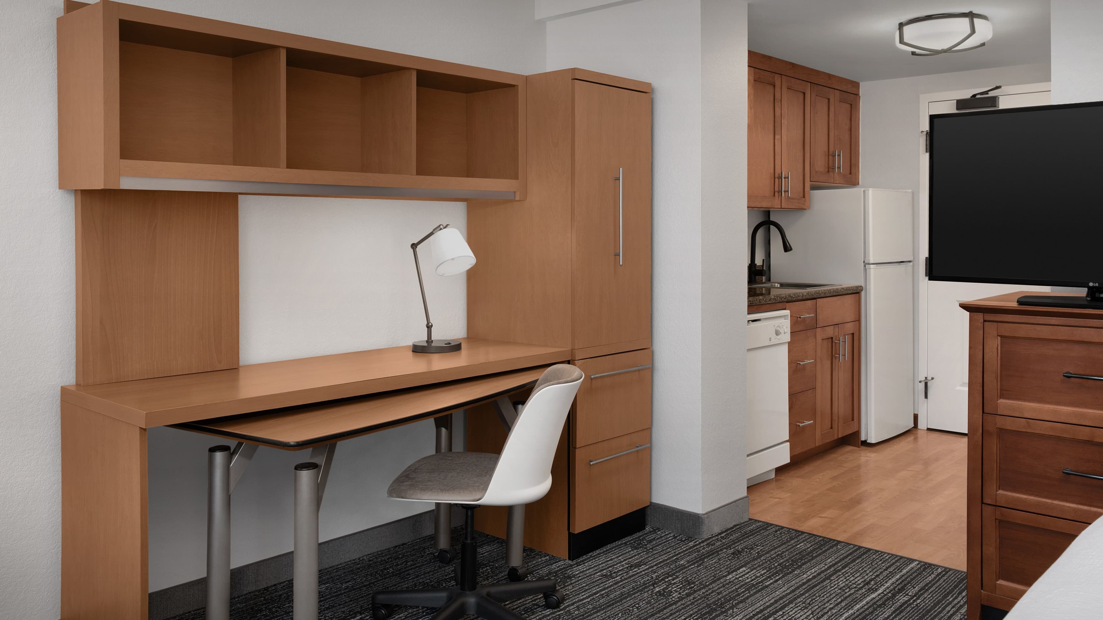 TownePlace Suites Suffolk Chesapeake - Image 2