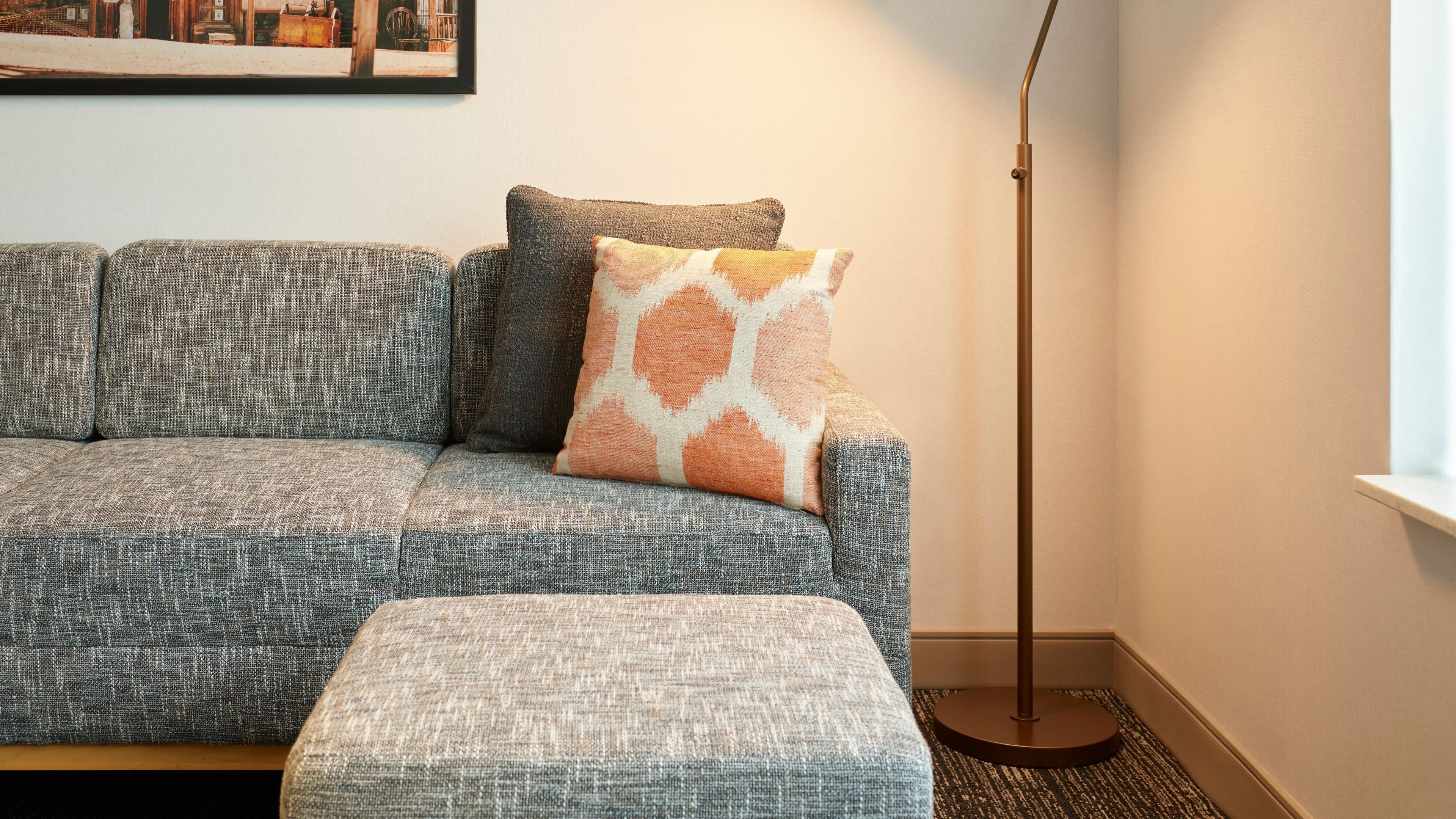 Holiday Inn Express Peoria North - Glendale — 7