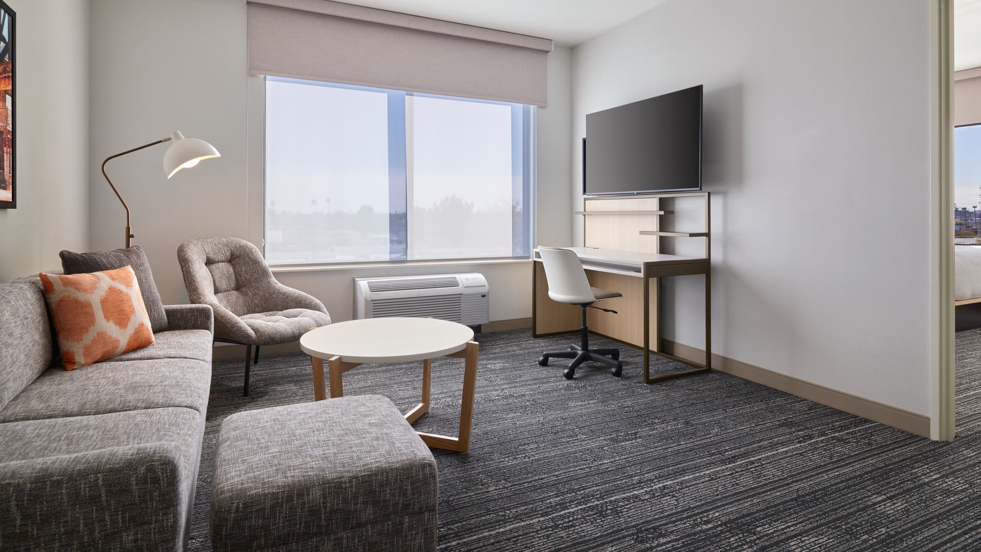 Holiday Inn Express Peoria North - Glendale - Image 4
