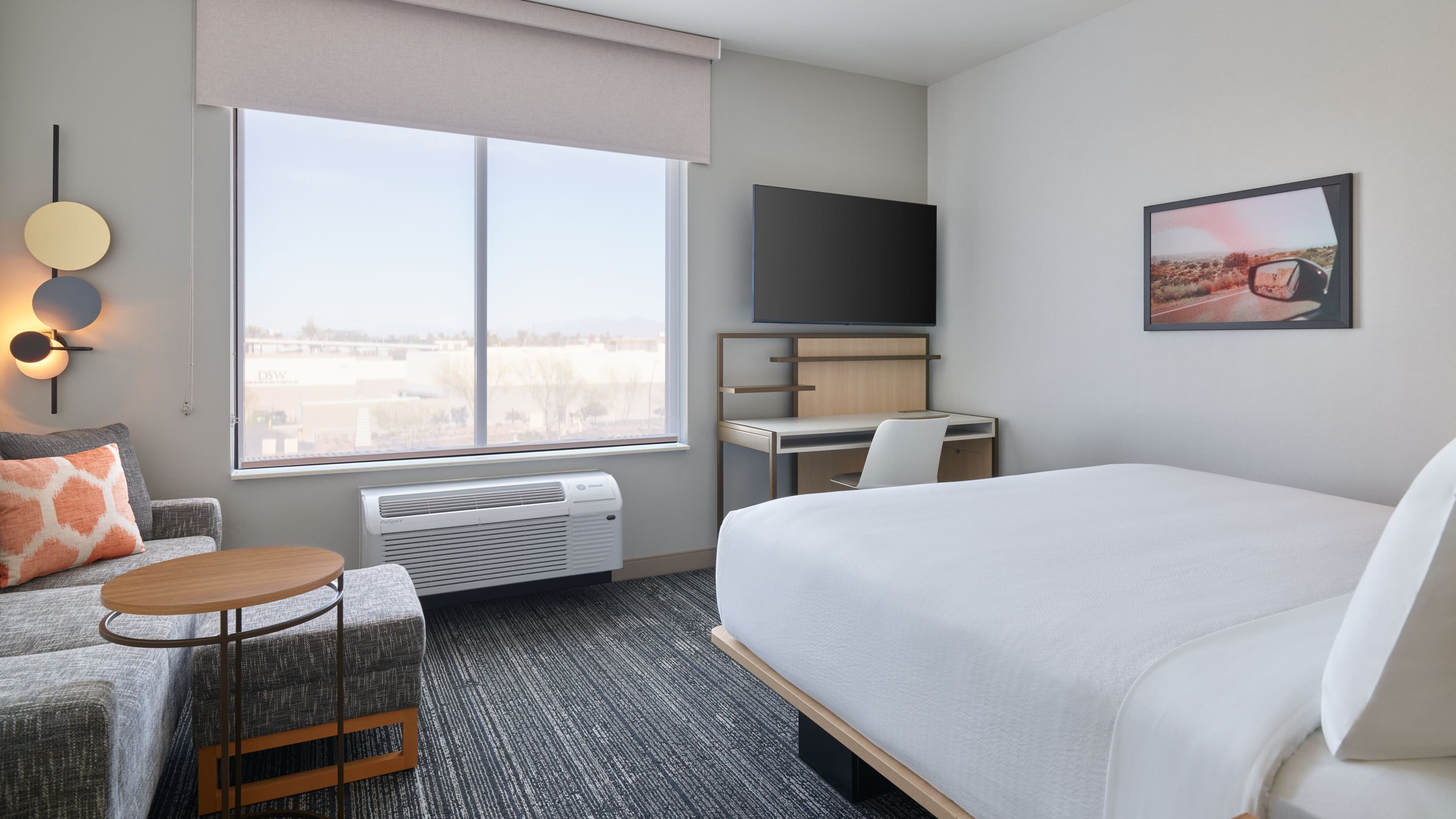 Holiday Inn Express Peoria North - Glendale — 10