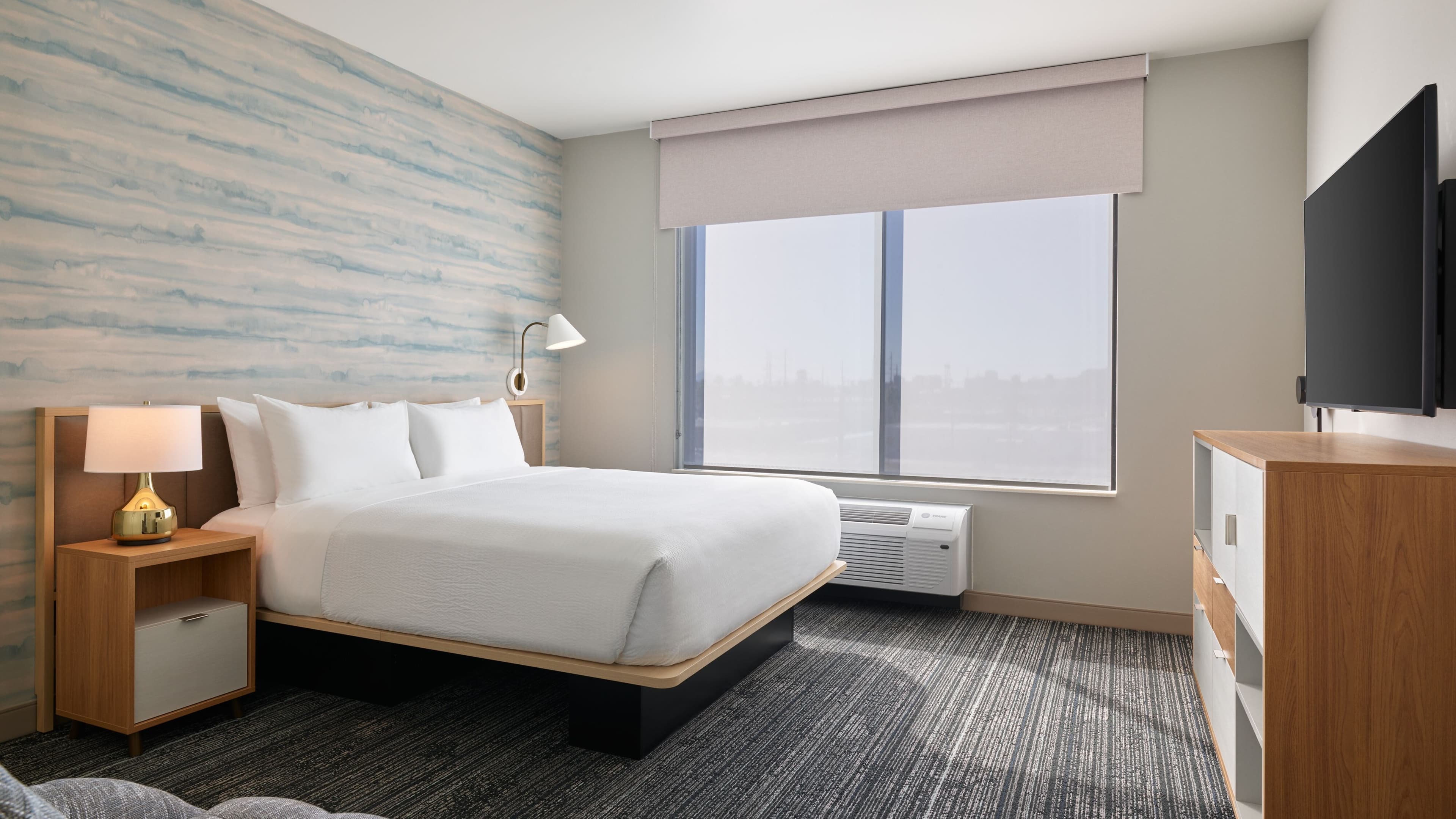 Holiday Inn Express Peoria North - Glendale - Image 5