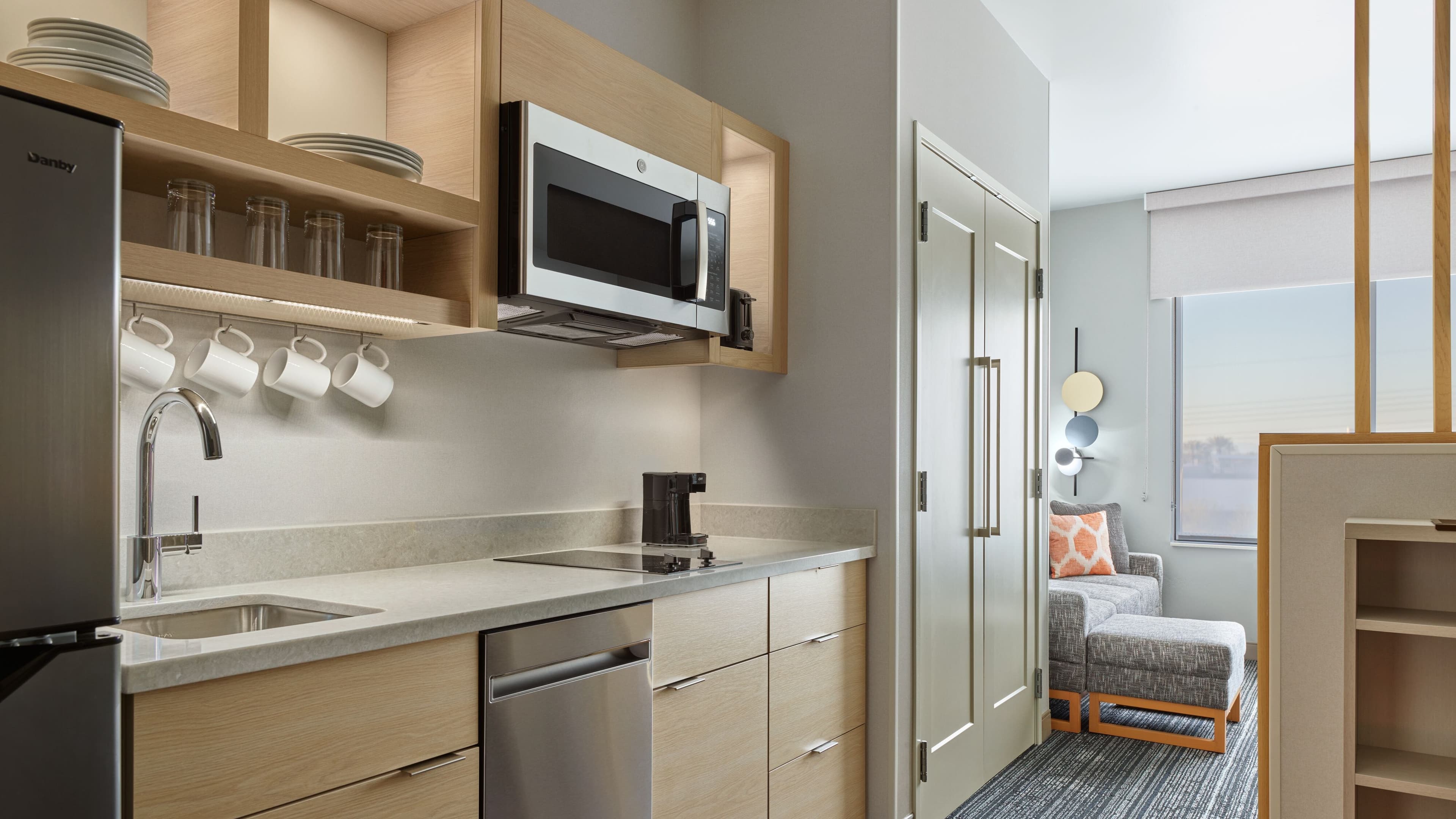 Holiday Inn Express Peoria North - Glendale — 12