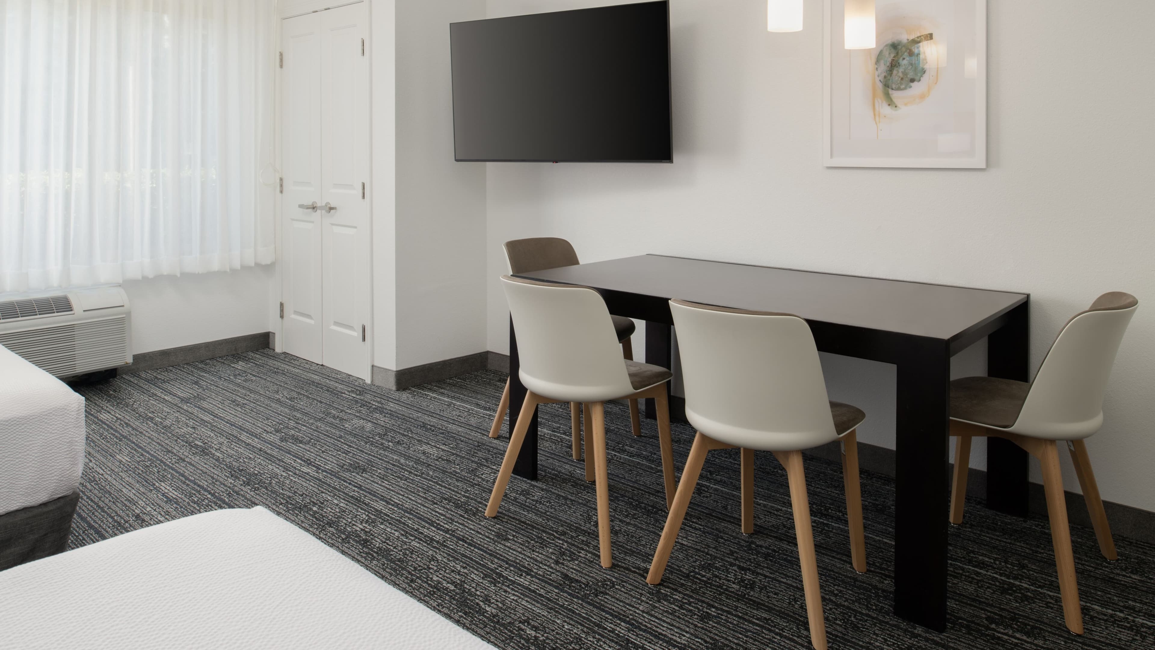 TownePlace Suites Redding — 14