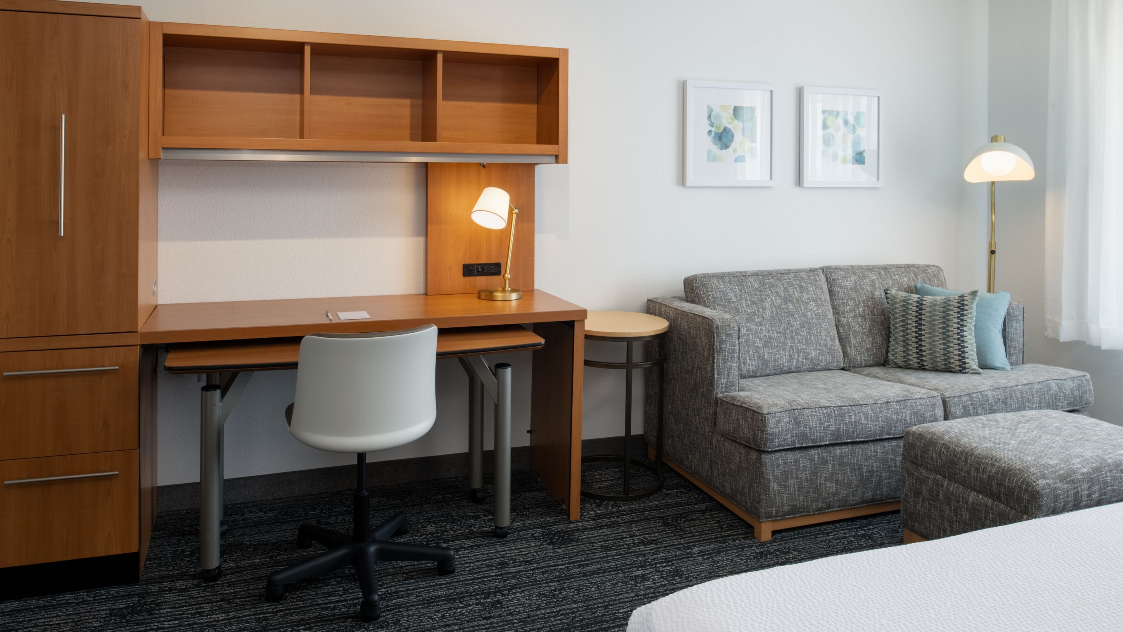 TownePlace Suites Redding - Image 3