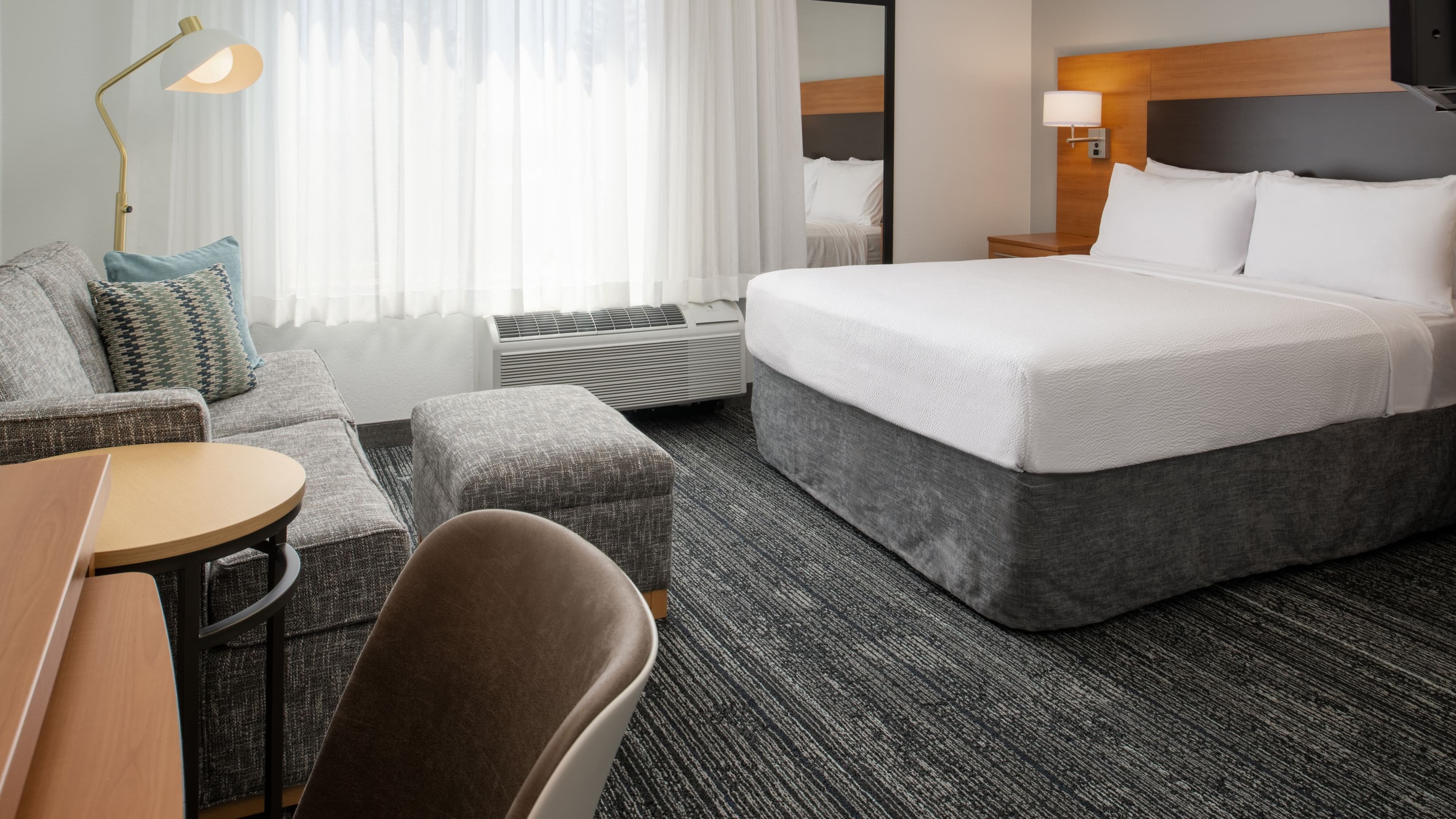 TownePlace Suites Redding — 20