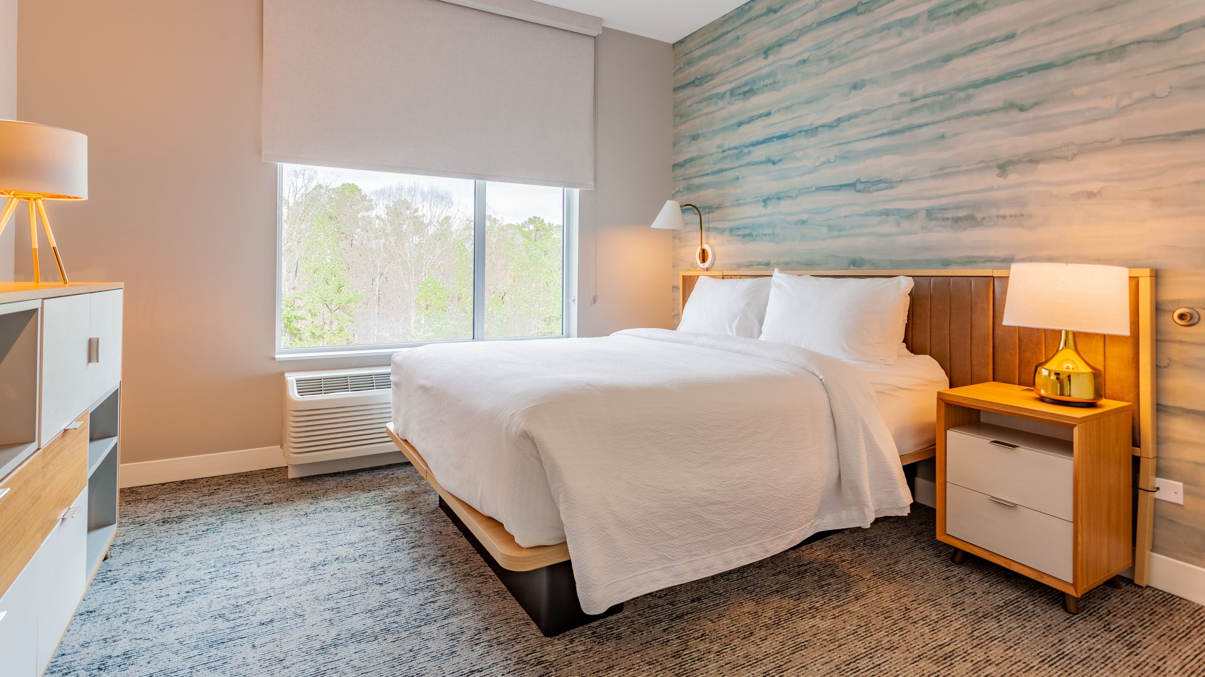 1 Bedroom Suite - Image 16