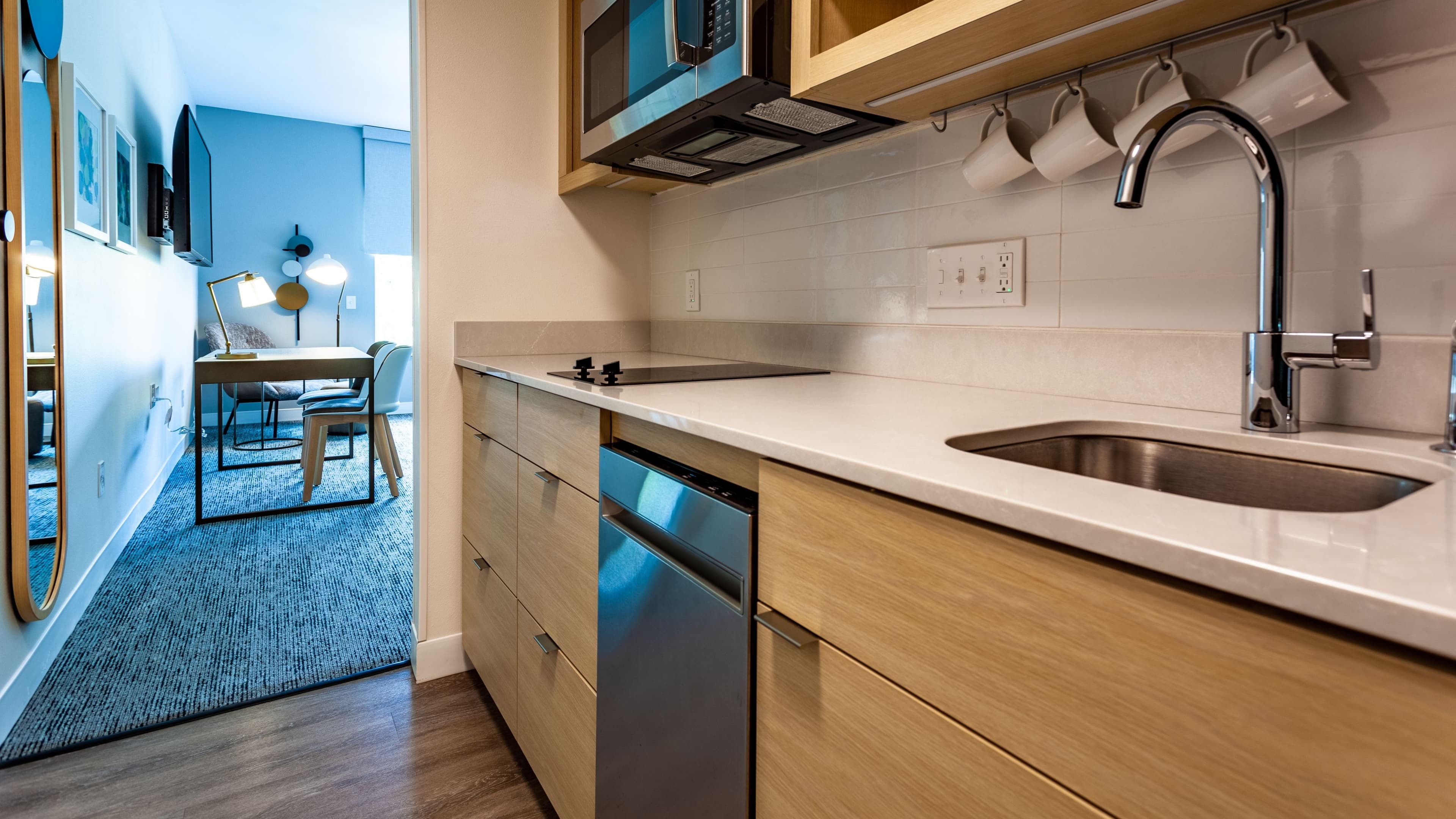 1 Bedroom Suite - Image 9