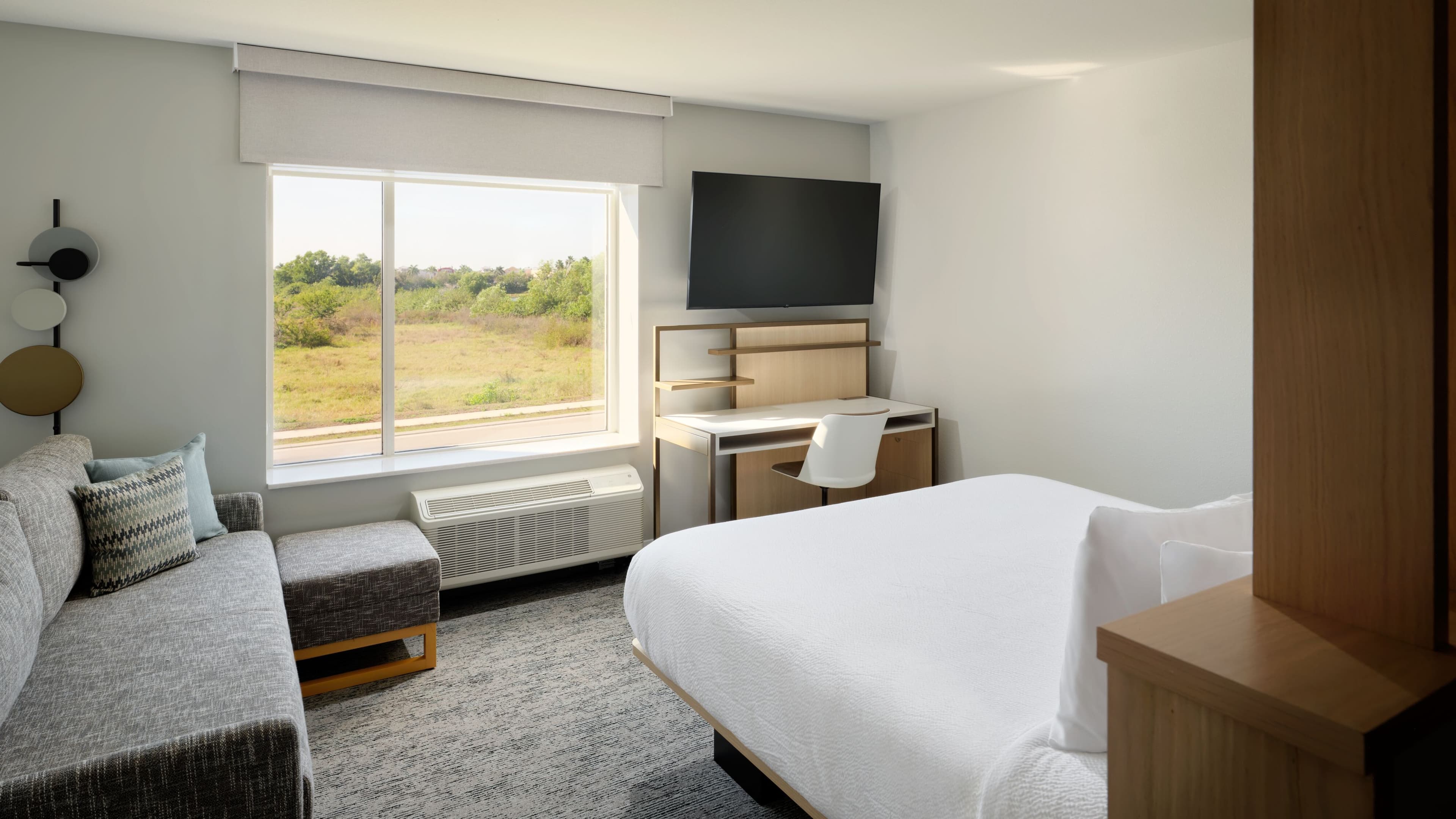 TownePlace Suites Fort Myers Southeast — 9