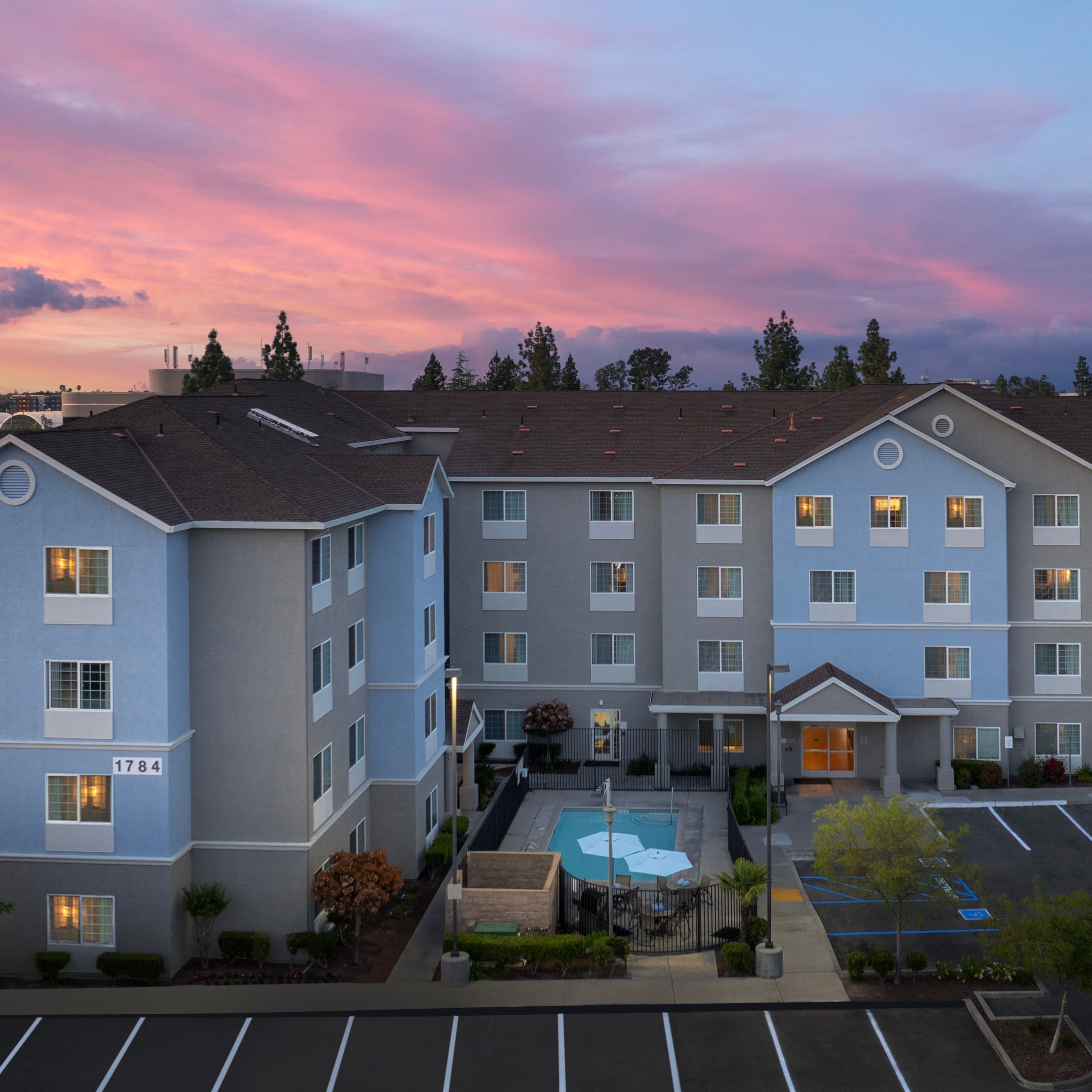 TownePlace Suites Sacramento Cal Expo - Image 1