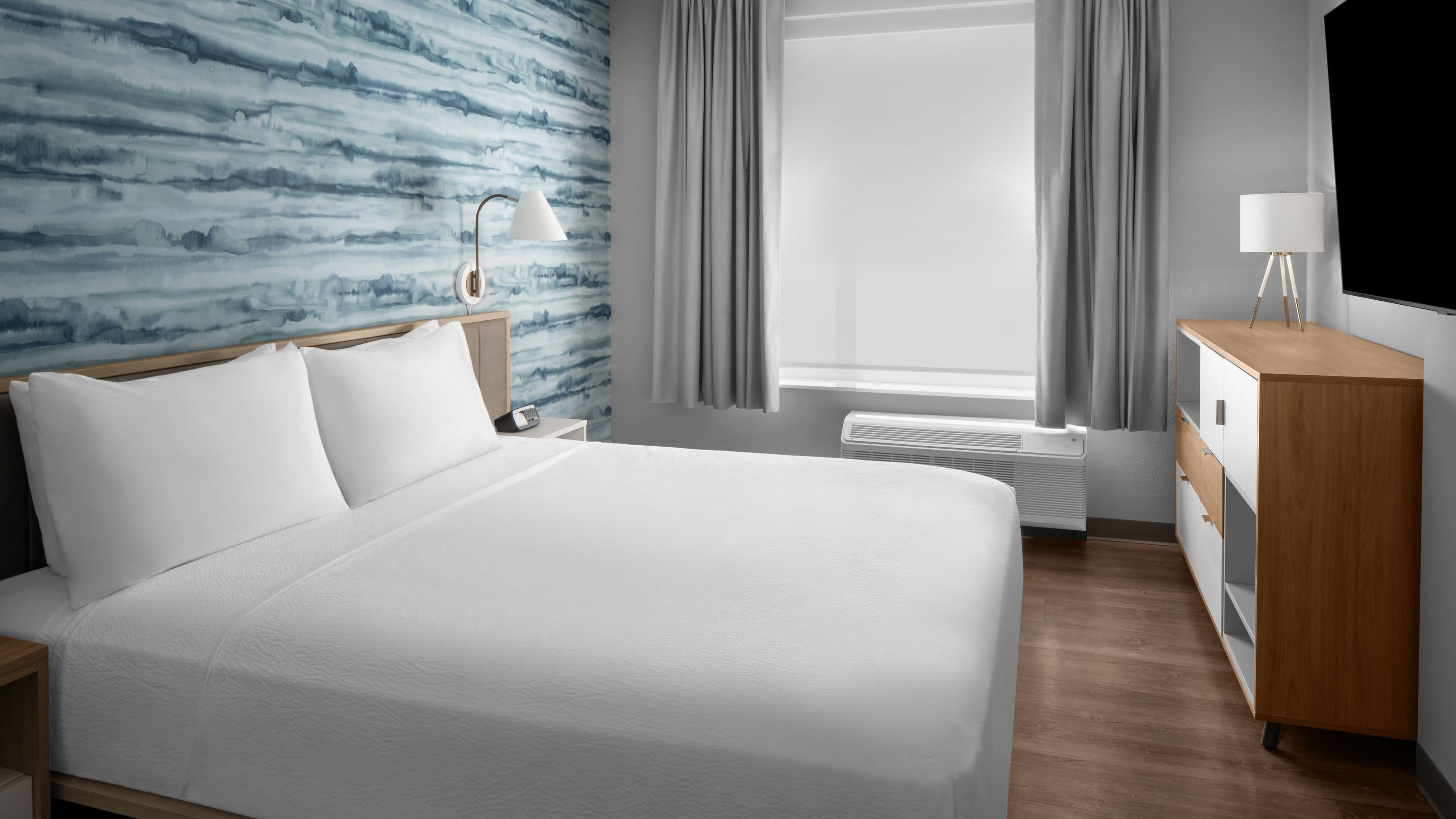 TownePlace Suites Sacramento Rancho Cordova - Image 4