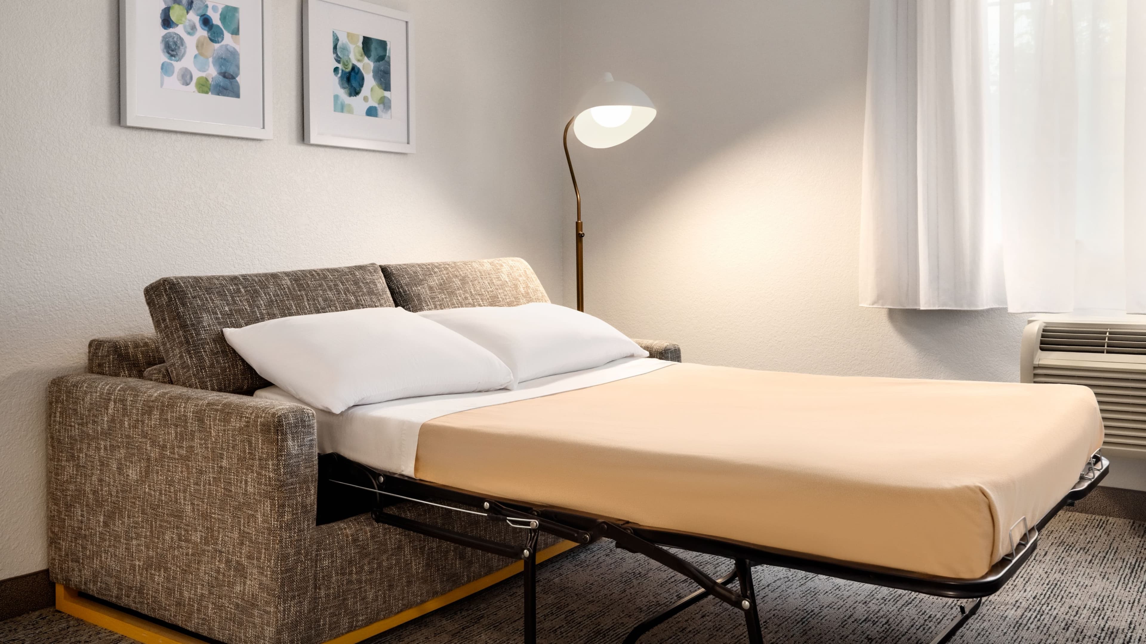 1 Bedroom Suite - Image 8