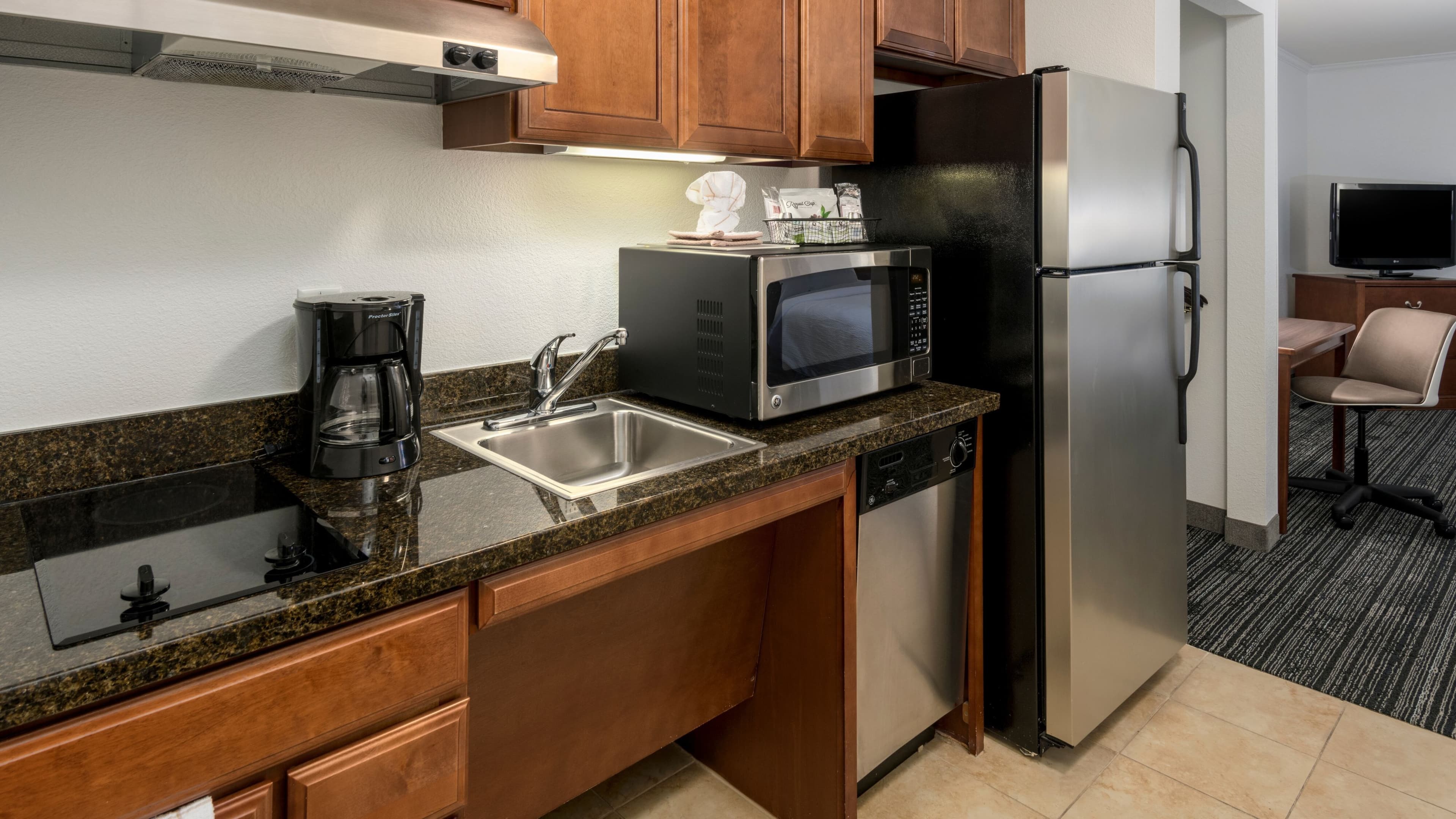 Suite - Image 5