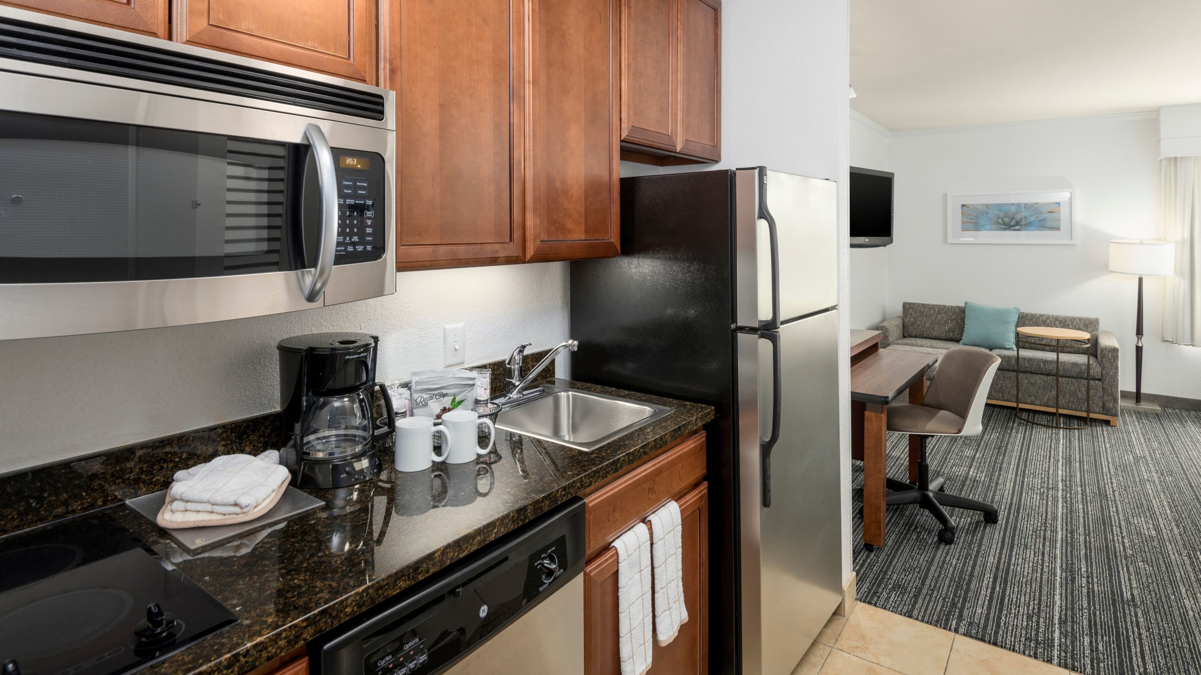 Suite - Image 3