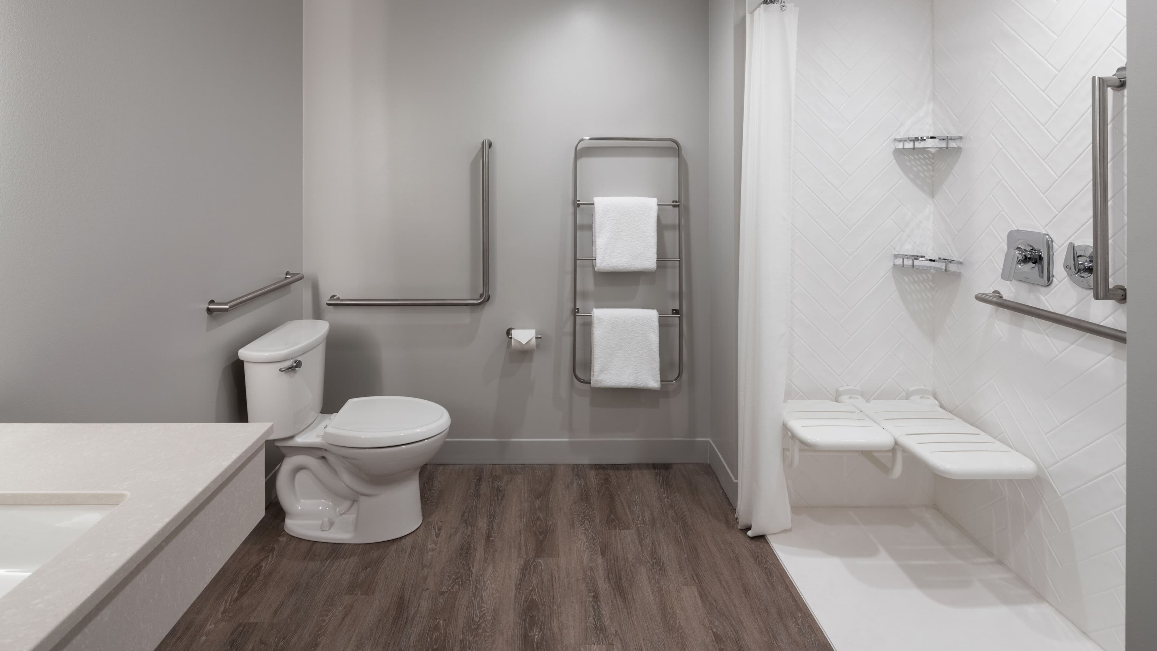 TownePlace Suites West Kelowna — 16