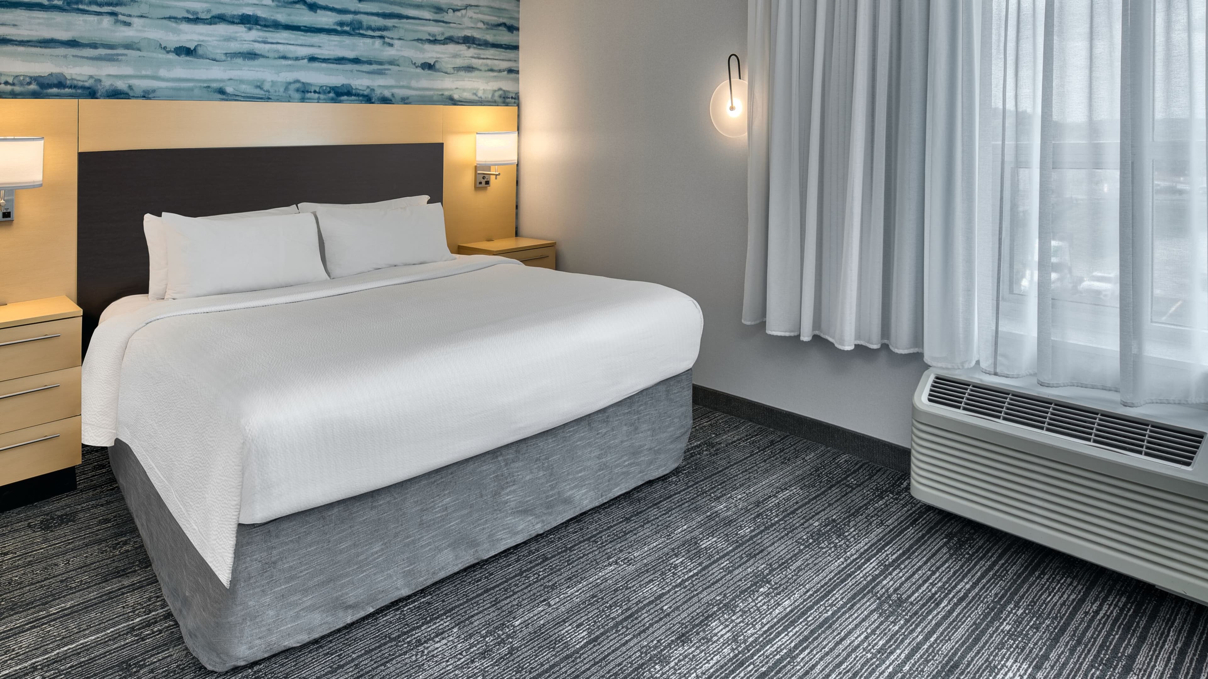 2 Bedroom Suite - Image 5