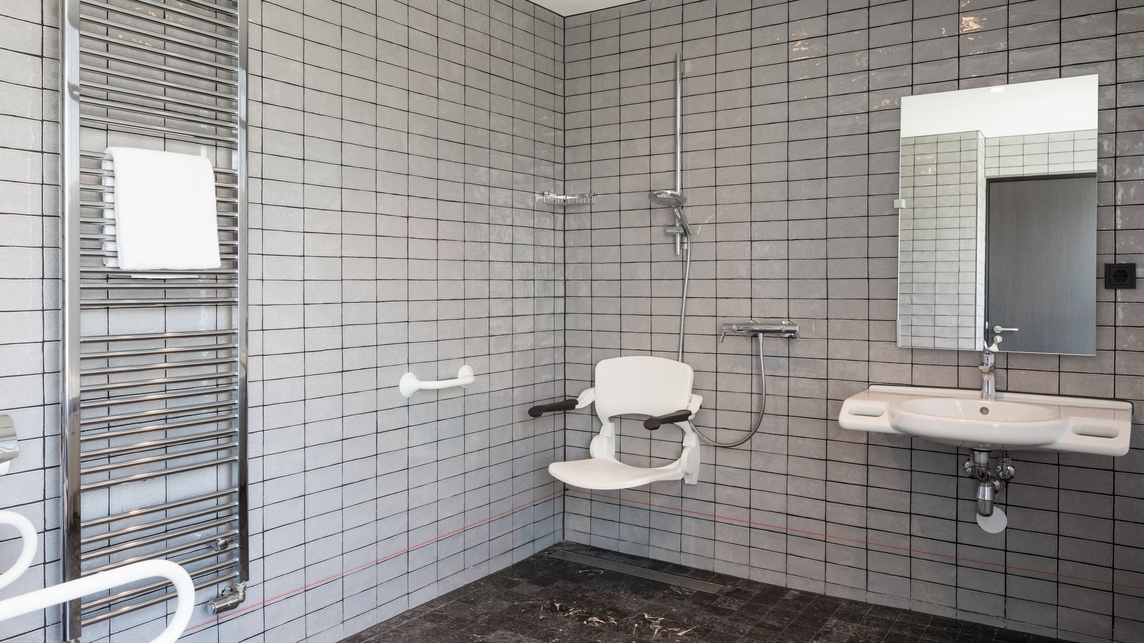 Apollo Hotel Amsterdam, a Tribute Portfolio Hotel — 11